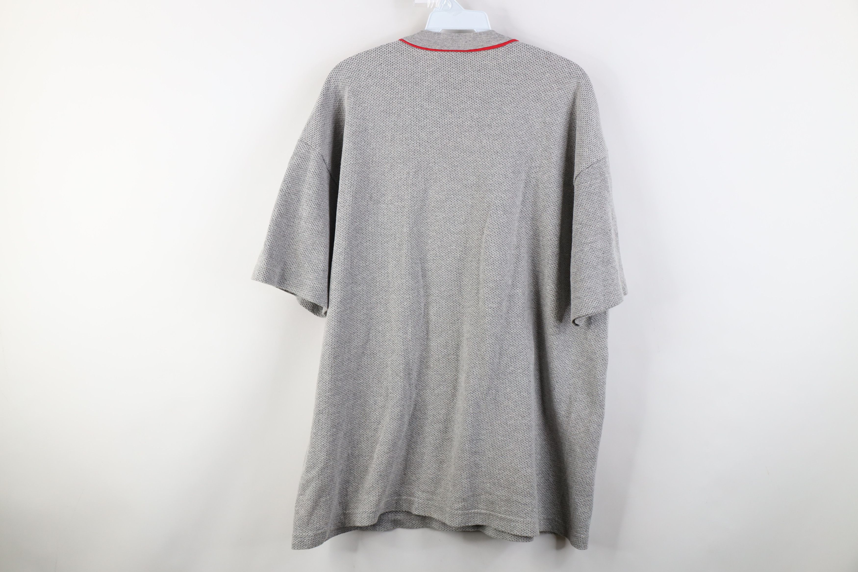 Vintage Vintage 90s University of Wisconsin Badgers Mesh T-Shirt Size US XL / EU 56 / 4 - 10 Thumbnail