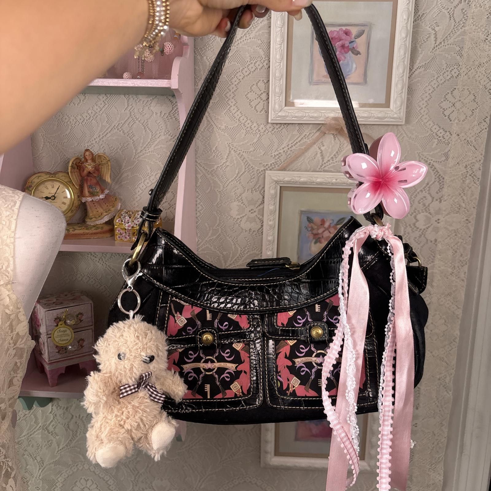 Other y2k grunge liz Claiborne shoulder bag purse Size ONE SIZE - 1 Thumbnail
