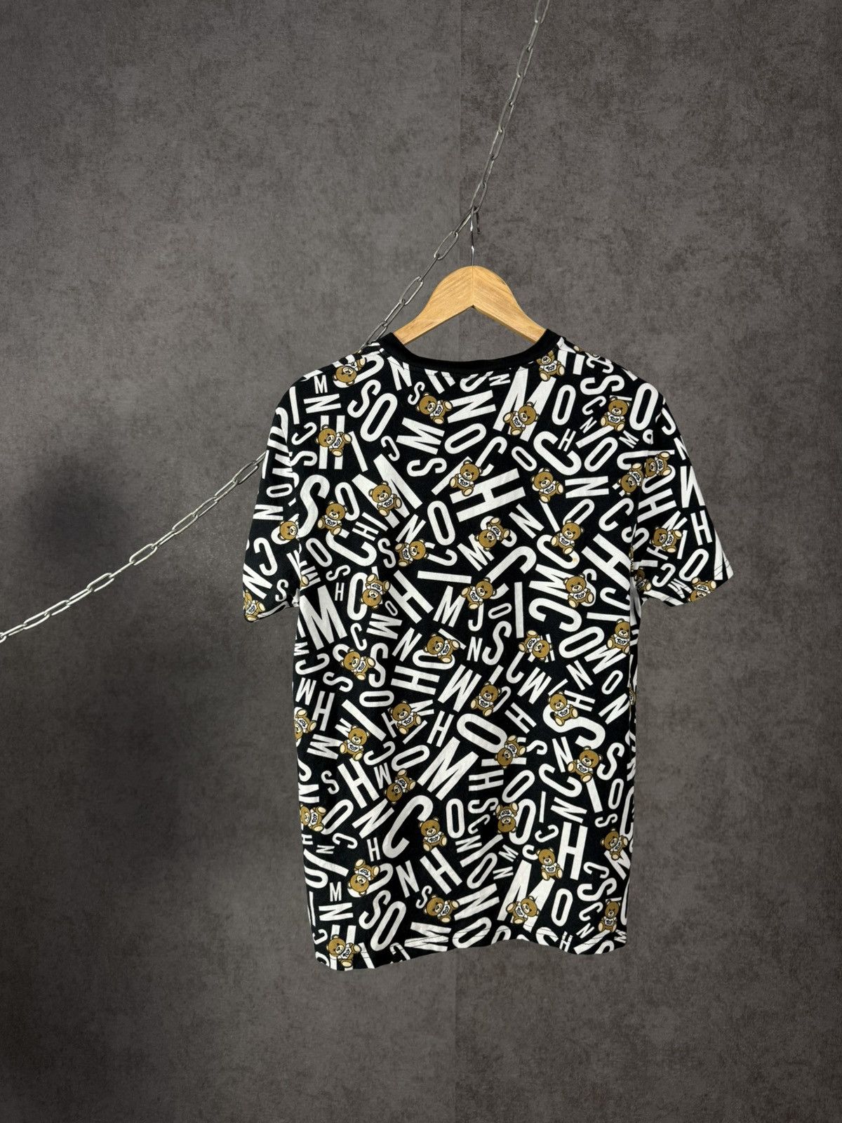 Moschino Moschino Toy luxury designer monogram tee Size US M / EU 48-50 / 2 - 6 Thumbnail