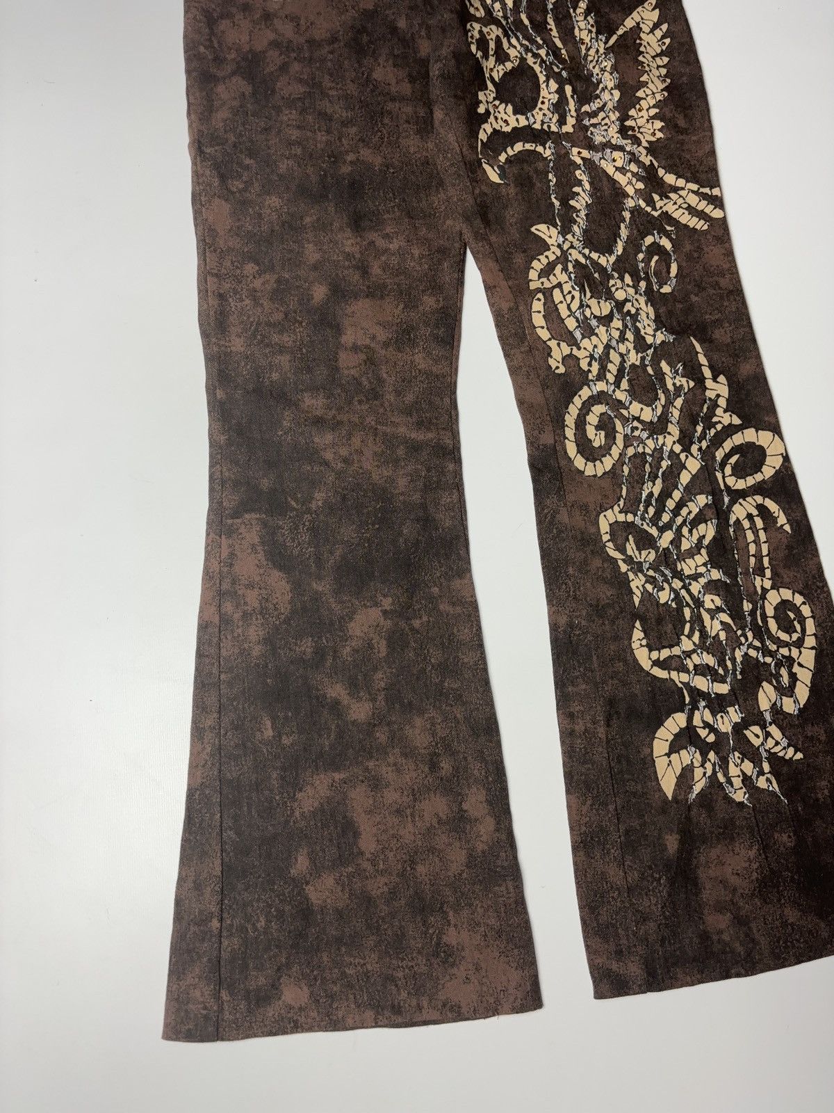 Vintage ITALIAN VINTAGE TIE-DYE AVANT GARDE PRINTED FLARED PANTS Size 27" / US 4 / IT 40 - 6 Thumbnail