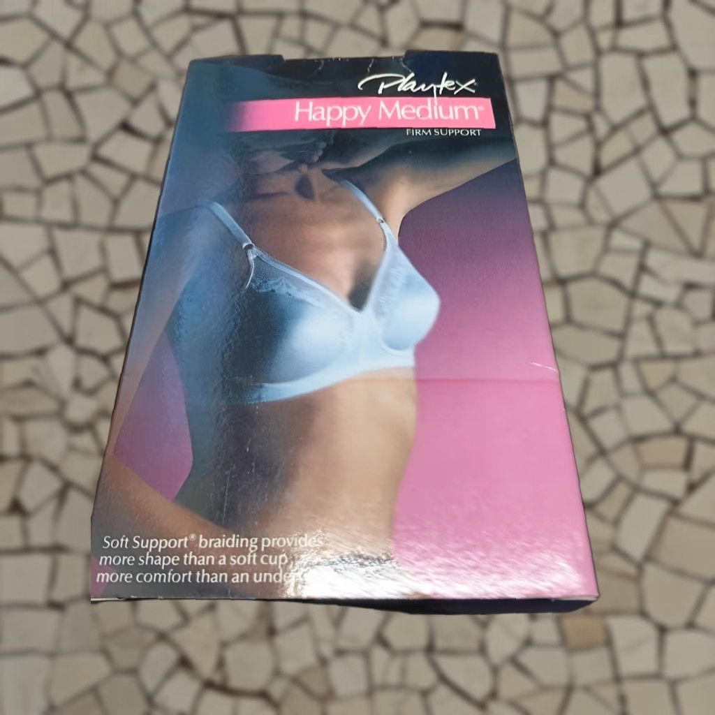 Vintage Playtex Happy Medium Bra 34C White Full Coverage Wireless Adjustable Strap Usa Womens
