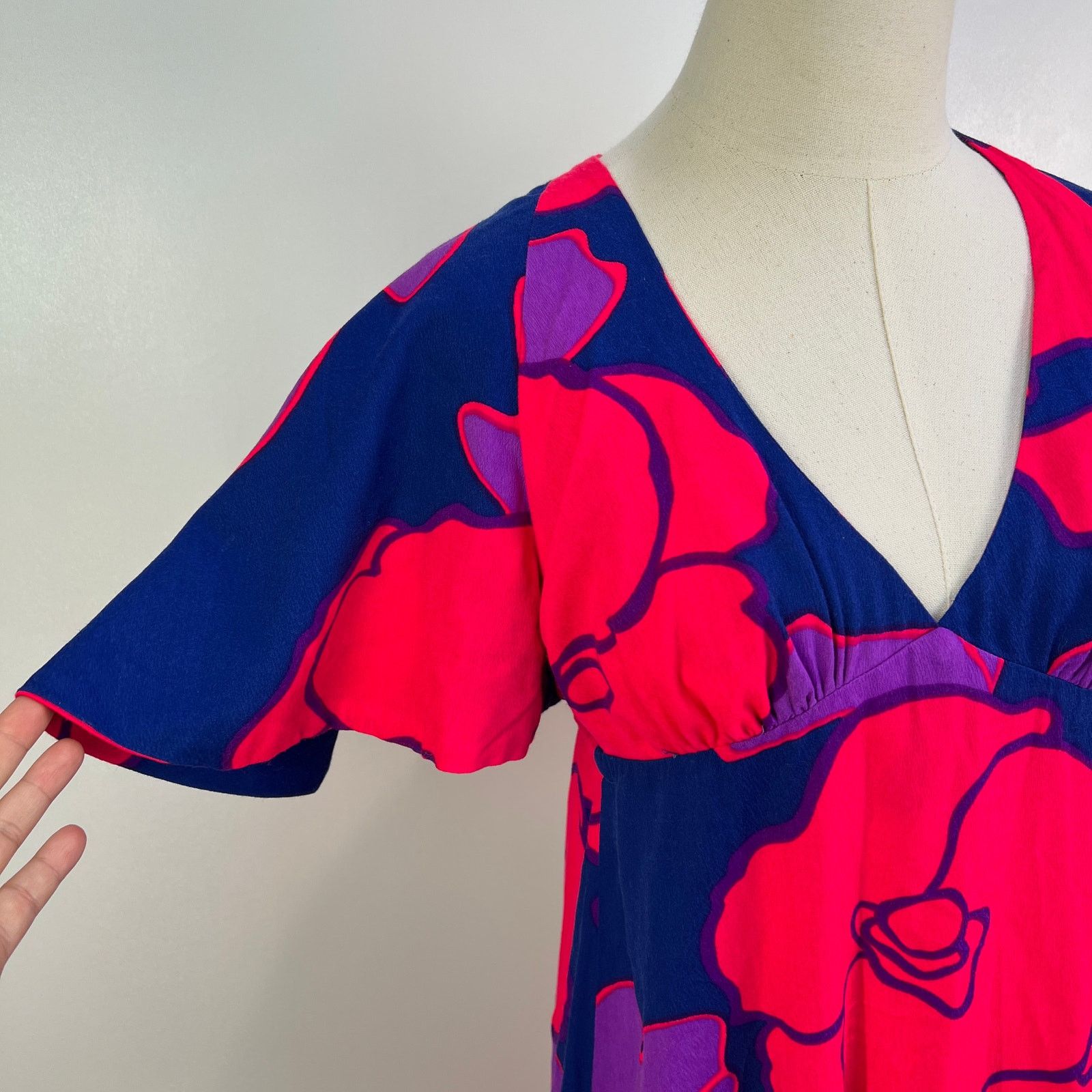Vintage Vintage Tahiti Imports Hawaiian Floral Cut Out Back Dress Size M / US 6-8 / IT 42-44 - 5 Thumbnail