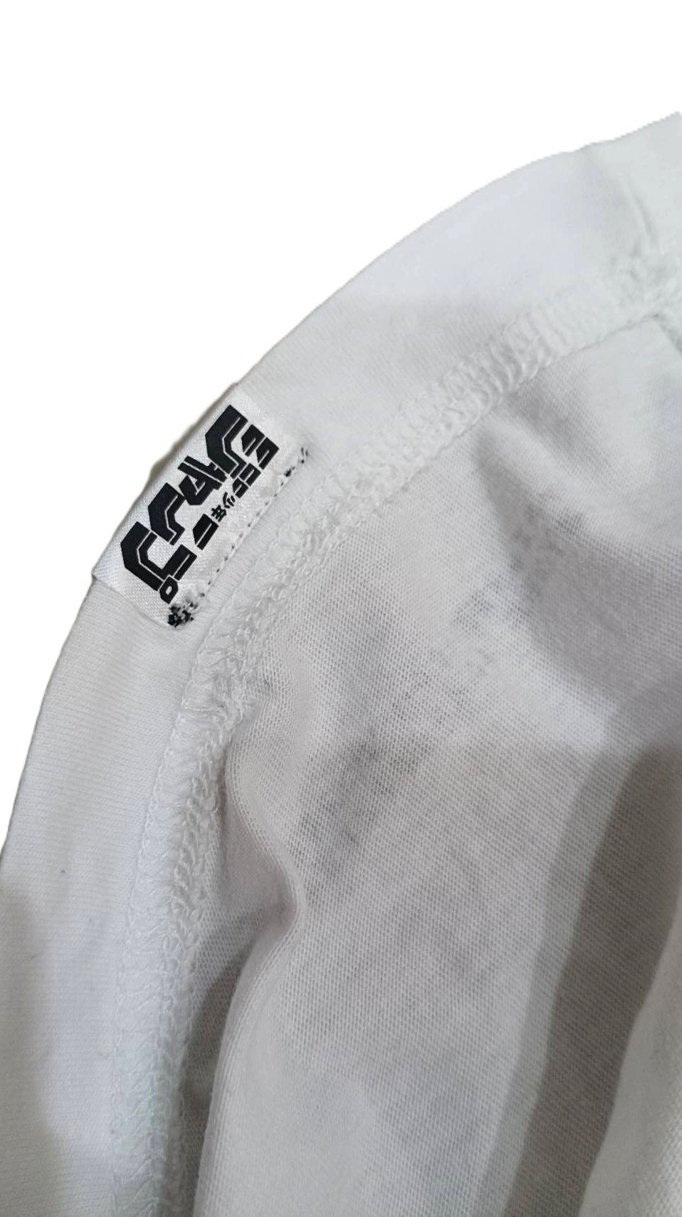 Uniqlo UT Uniqlo x Dragon Ball Size US L / EU 52-54 / 3 - 6 Thumbnail