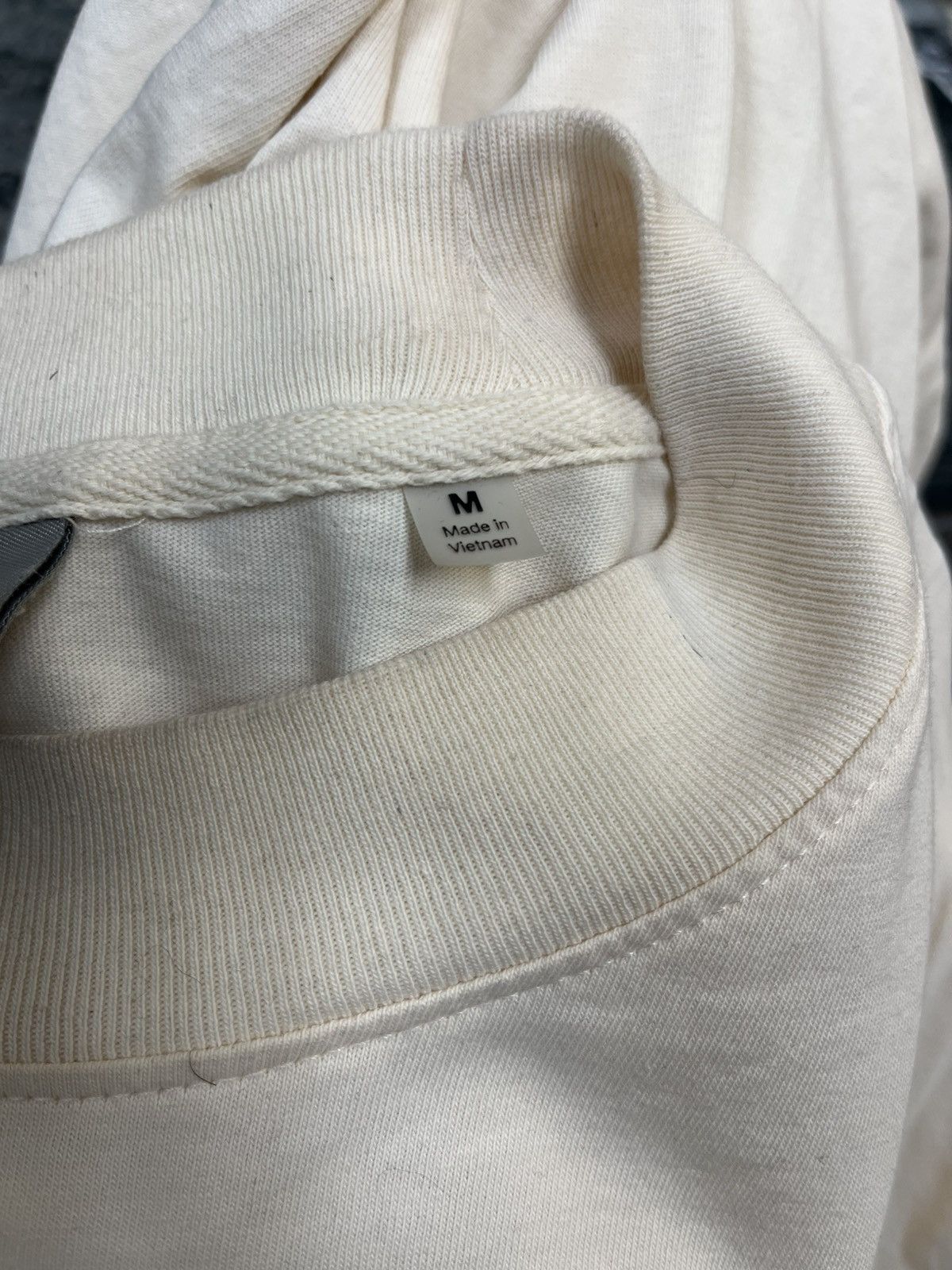 Essentials Essentials Front Logo L/S Cream Size US M / EU 48-50 / 2 - 3 Thumbnail