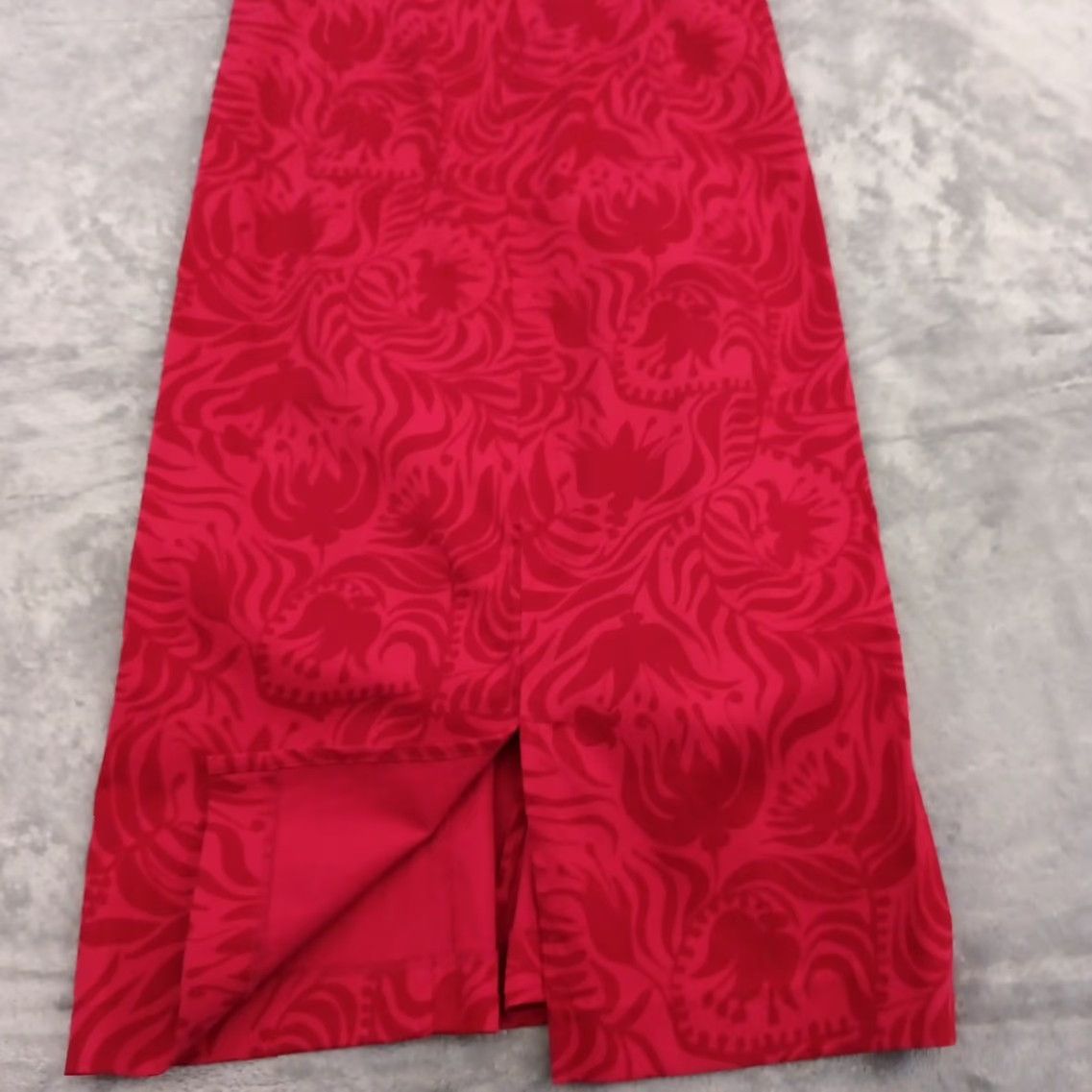 Express EXPRESS Dress Knee Length Red Floral Stretch Sleeveless Zip 2 Women Sheath - Regular Size 2 Size XS / US 0-2 / IT 36-38 - 3 Thumbnail
