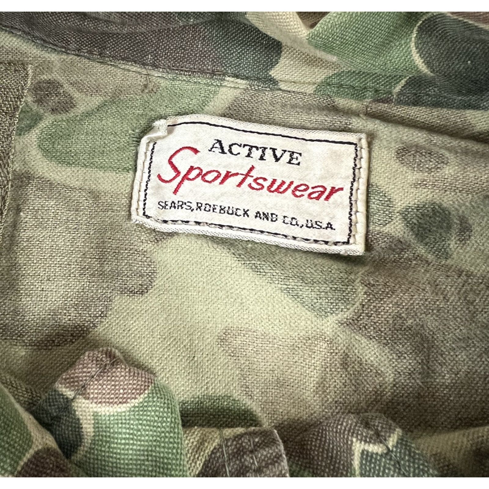 Vintage VINTAGE Active Sportswear Jacket Camouflage Button Hunting Military XL Men Size US XL / EU 56 / 4 - 3 Thumbnail