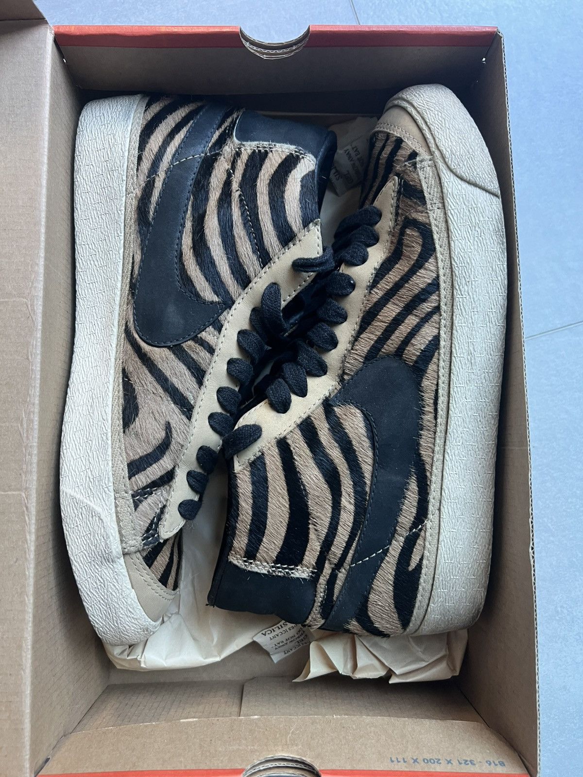 Nike 2004 Nike Blazer Mid WMNS "Zebra Pony Hair" - Size 9.5W/8M Size US 9.5 / EU 42-43 - 3 Thumbnail