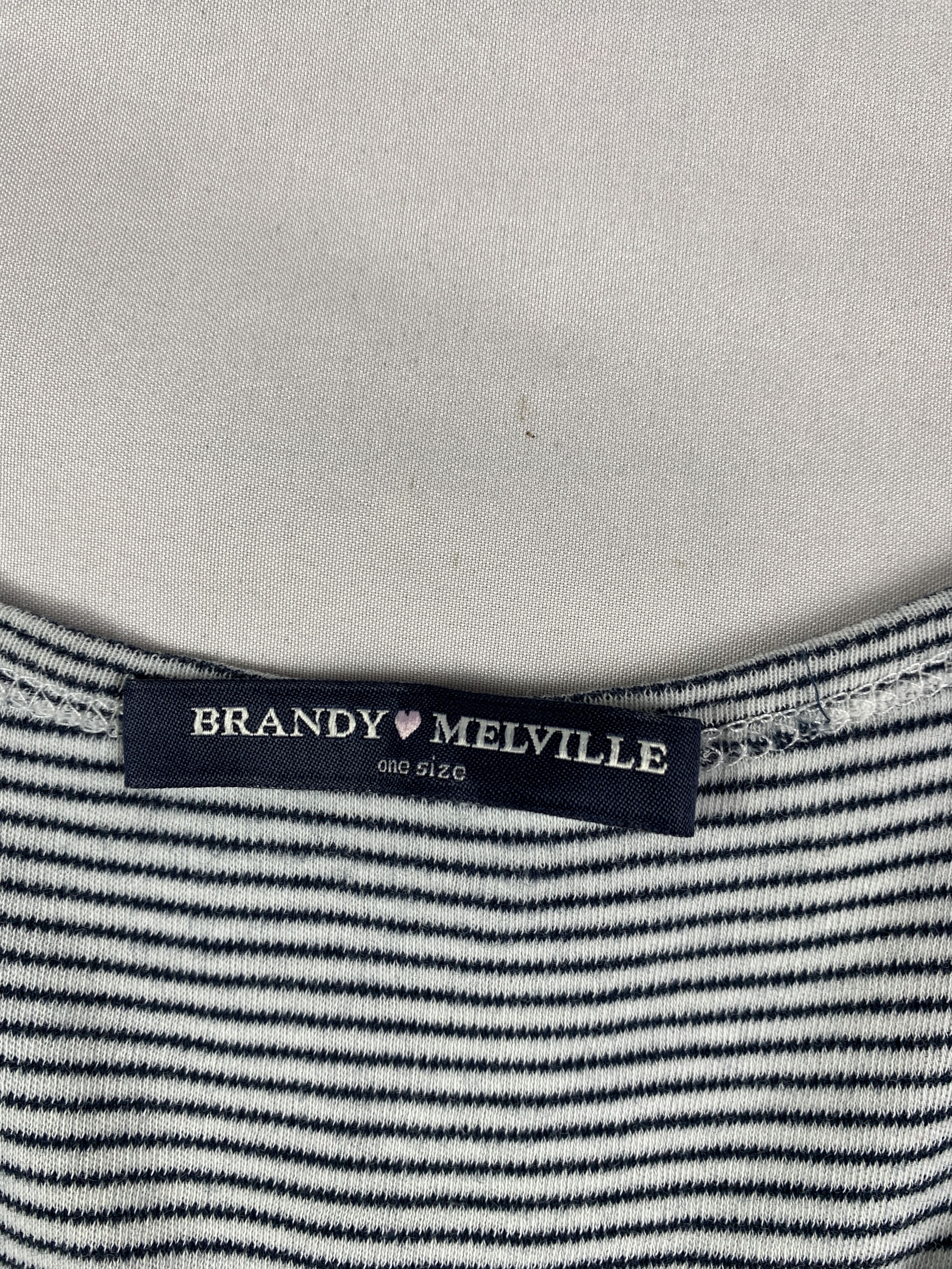Brandy Melville Brandy Melville Basic Stripes Tank Top (M) Size M / US 6-8 / IT 42-44 - 6 Thumbnail