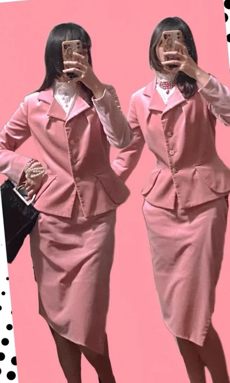 Vivienne Westwood Vivienne Westwood Pink velvet jacket coat Size S / US 4 / IT 40 - 1 Thumbnail