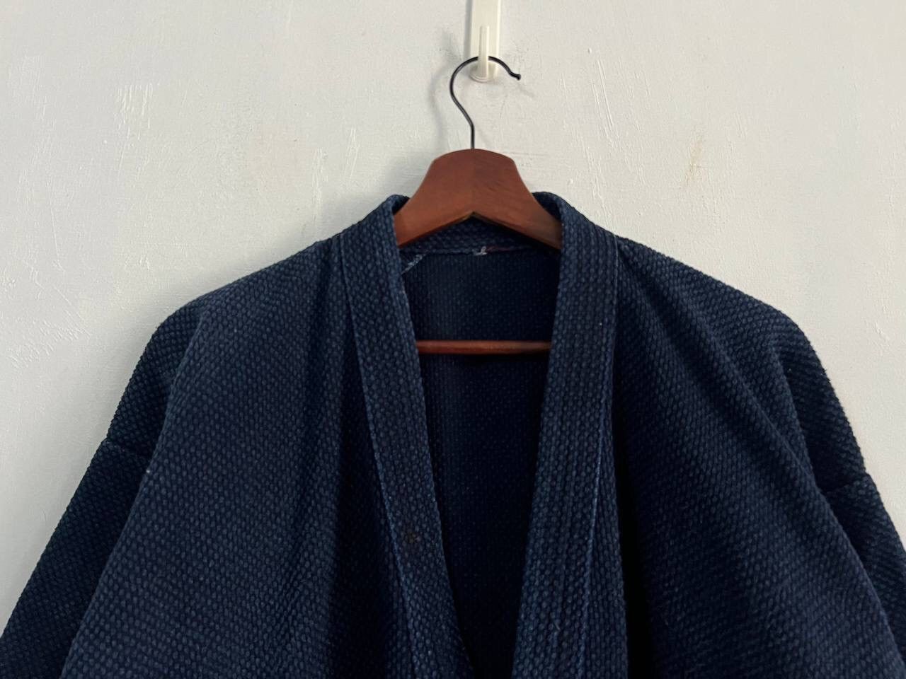 Indigo Kendo Uniform Dyed Boro Japan Kimono Size US L / EU 52-54 / 3 - 5 Thumbnail