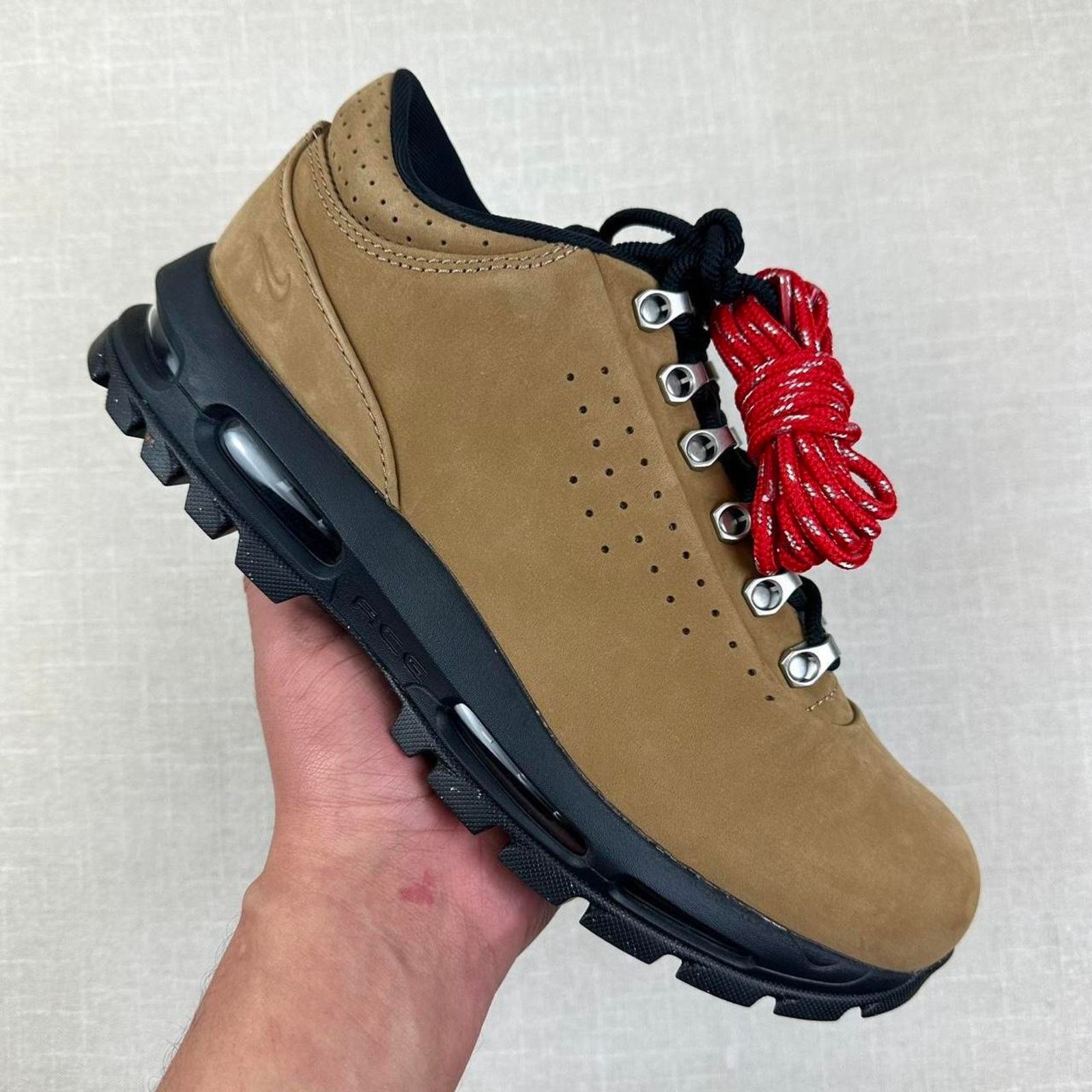 靴 NIKE ACG AIR CAIRNGORM US8 Nike ACG Air Cairngorm Low | Grailed