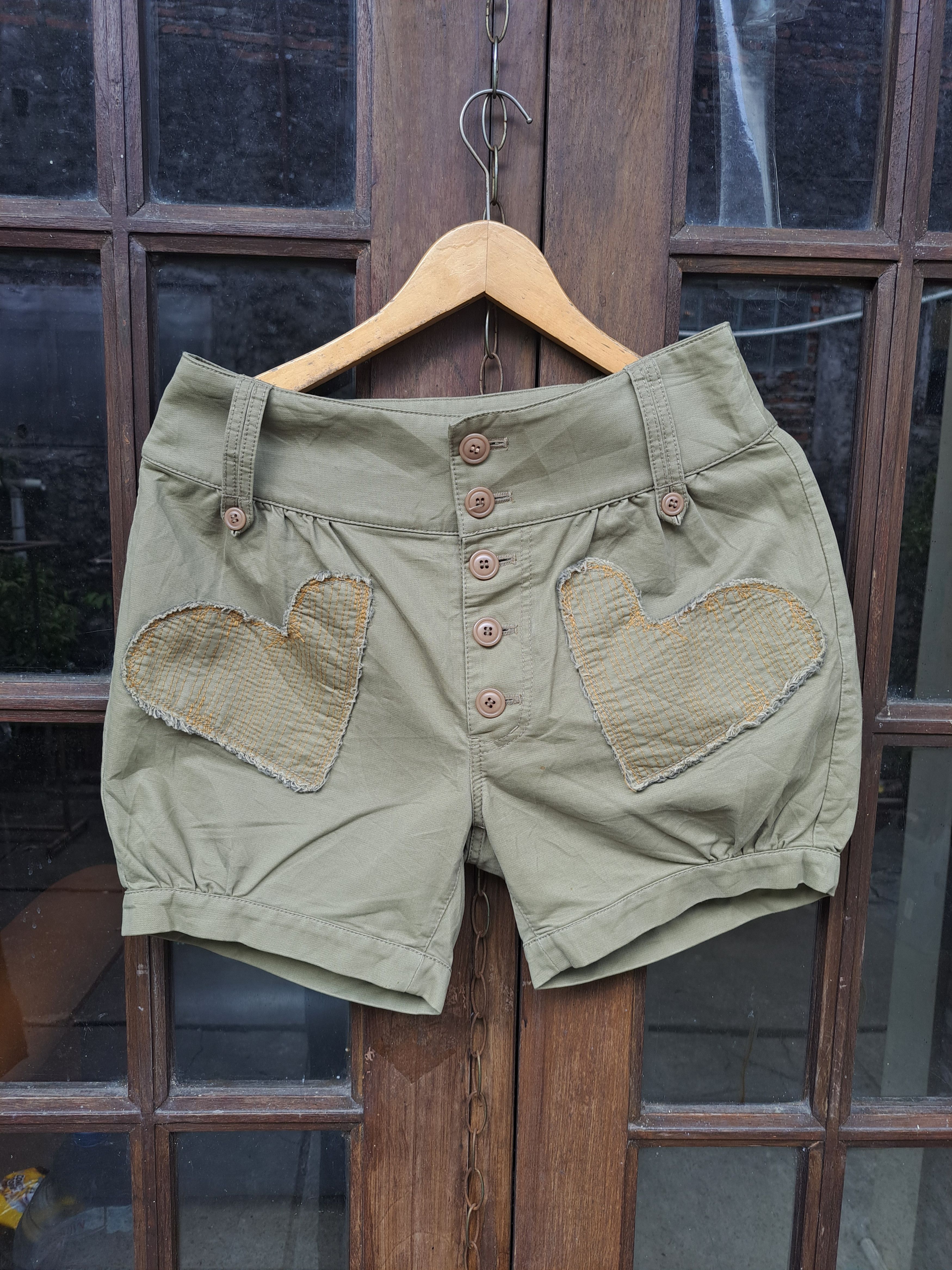 Sunao Kuwahara Sunao Kuwahara Love Hearts Shorts Pants Women Size 30" / US 8 / IT 44 - 1 Thumbnail