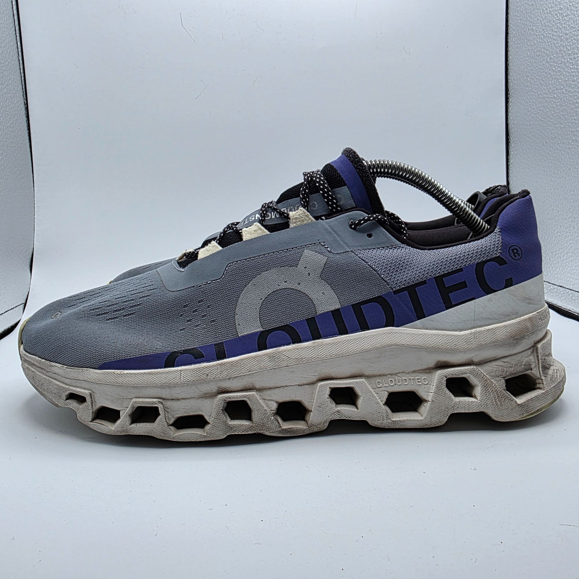 On On Cloud Cloudmonster Mens Size 12 Gray Athletic Shoes Runni Size US 12 / EU 45 - 13 Thumbnail