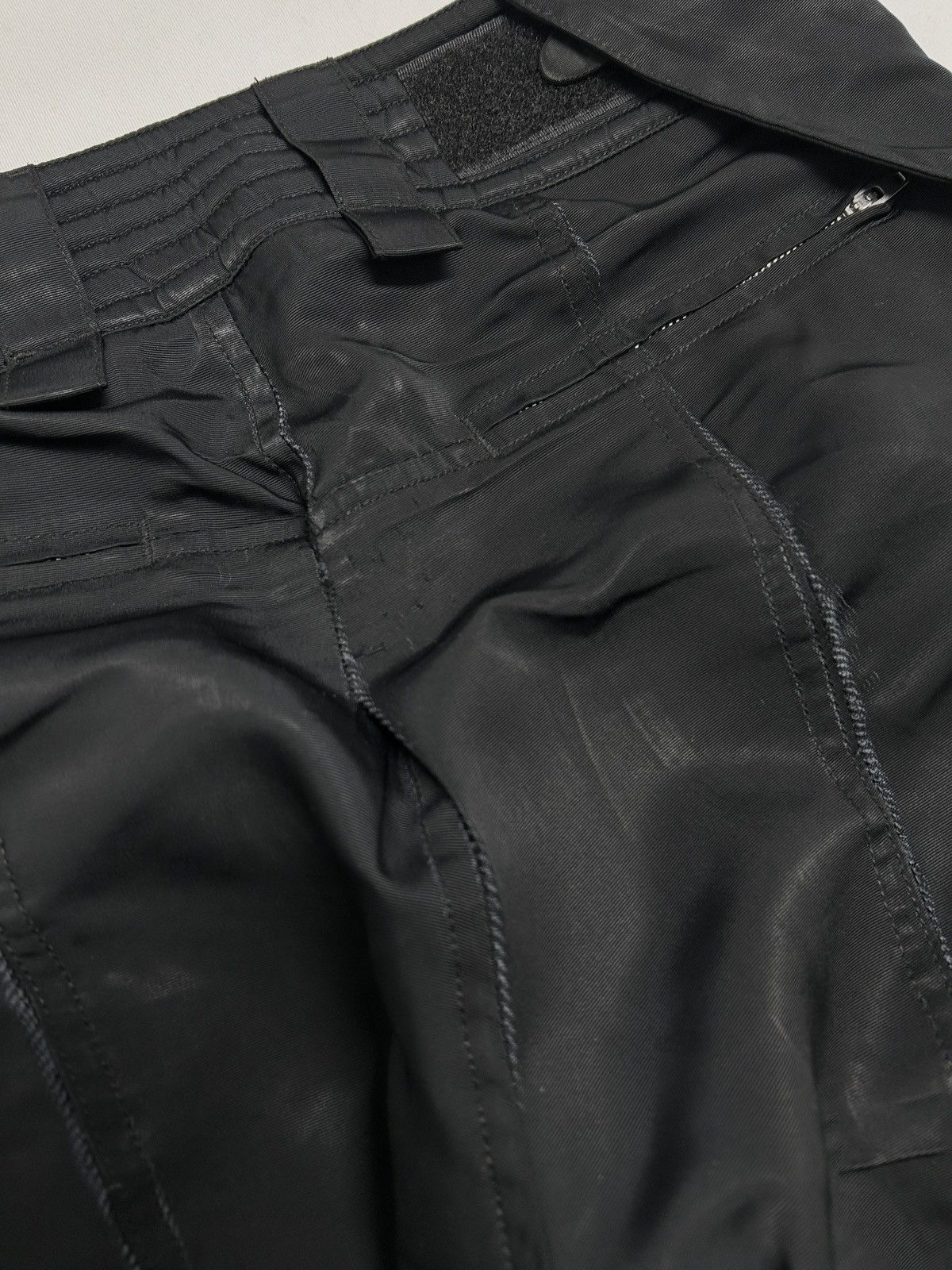 1017 ALYX 9SM FW2019 Tactical Velcro Cargo Pants Size US 30 / EU 46 - 14 Thumbnail