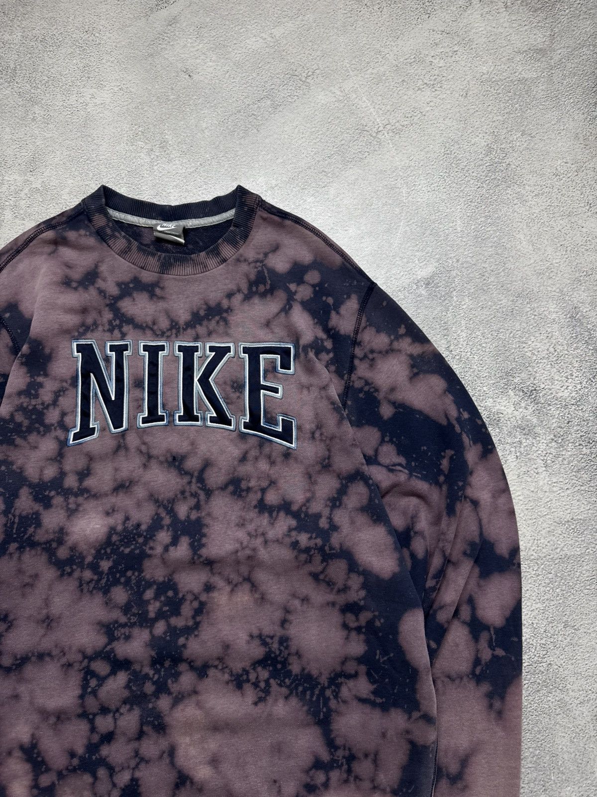Nike Vintage Y2k Nike Spell Out Big Logo Sweatshirt 90’s Size US L / EU 52-54 / 3 - 6 Thumbnail