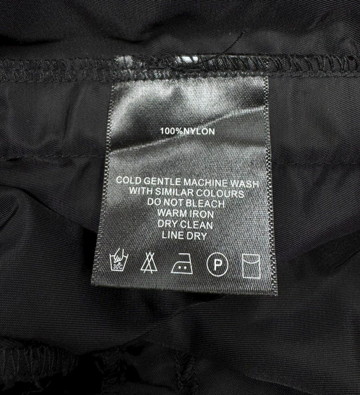Maniere De Vior Maniere De Voir Bungee Ruched Pants Cargo Nylon size M Size 28" / US 6 / IT 42 - 14 Thumbnail
