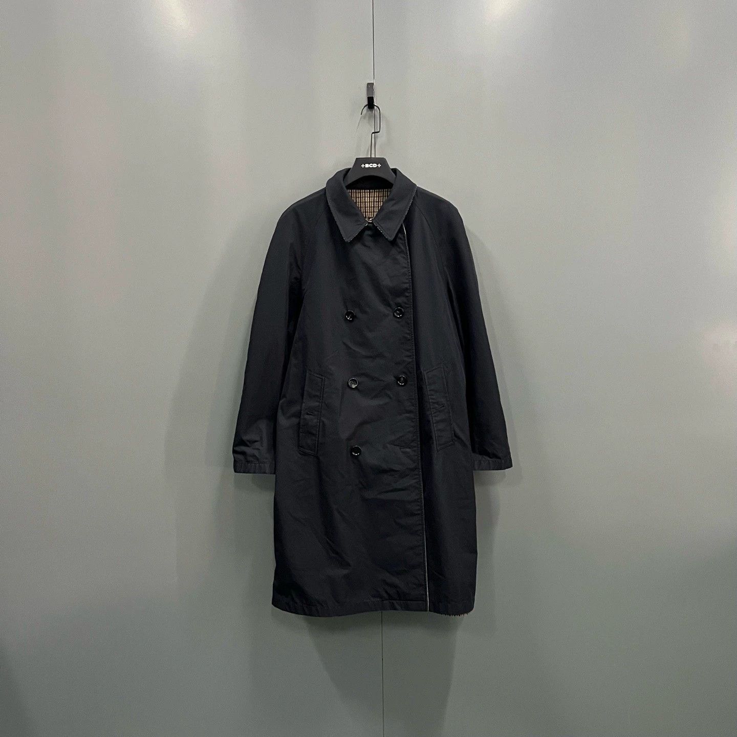 Gucci GUCCI check logo reversible coat, Size M / US 6-8 / IT 42-44 - 3 Thumbnail