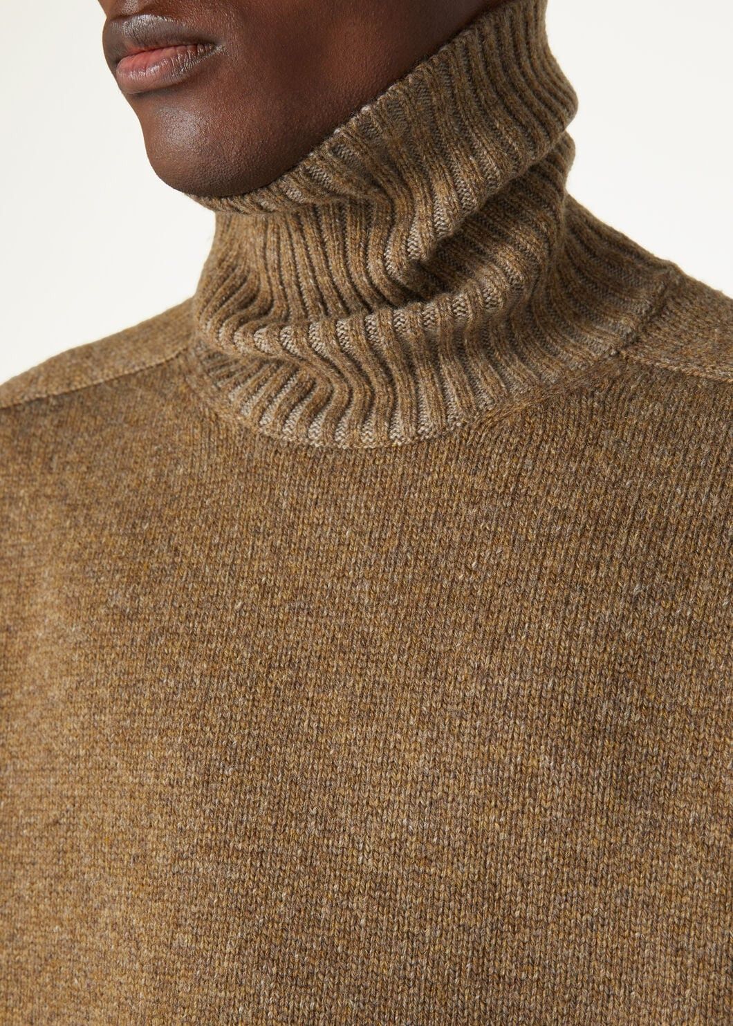 Loro Piana o1w1db10725 FAO2919 Pastore Turtleneck Sweater in Brown Size US L / EU 52-54 / 3 - 2 Thumbnail