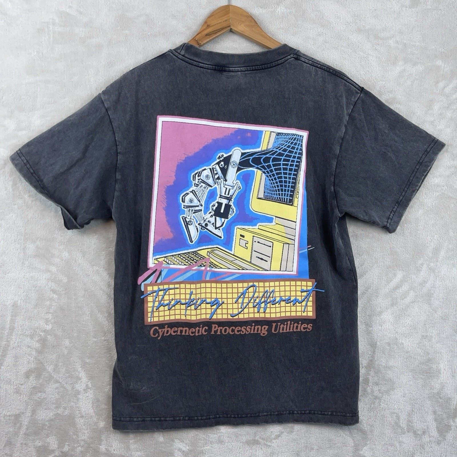 Other Thinking Different CPU Mens T Shirt Small Black Vintage Wash Size US S / EU 44-46 / 1 - 2 Thumbnail