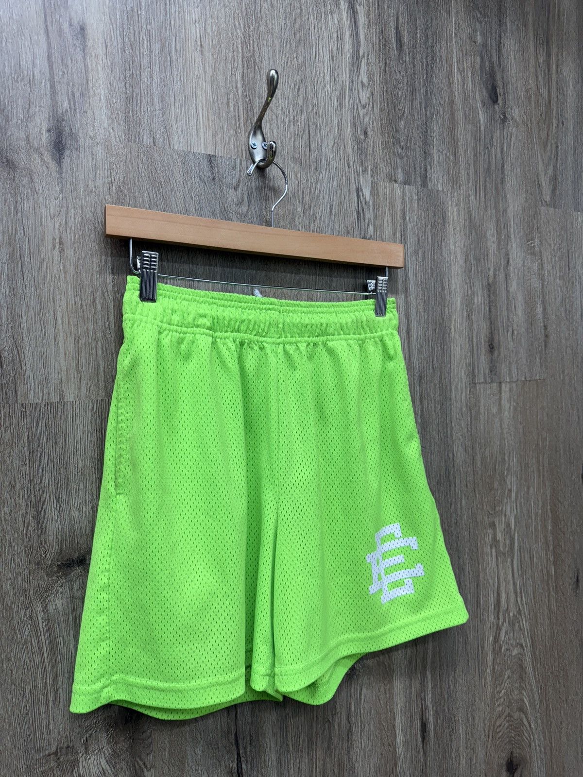 Eric Emanuel Eric Emmanuel Neon Green Shorts Size US 31 - 2 Thumbnail