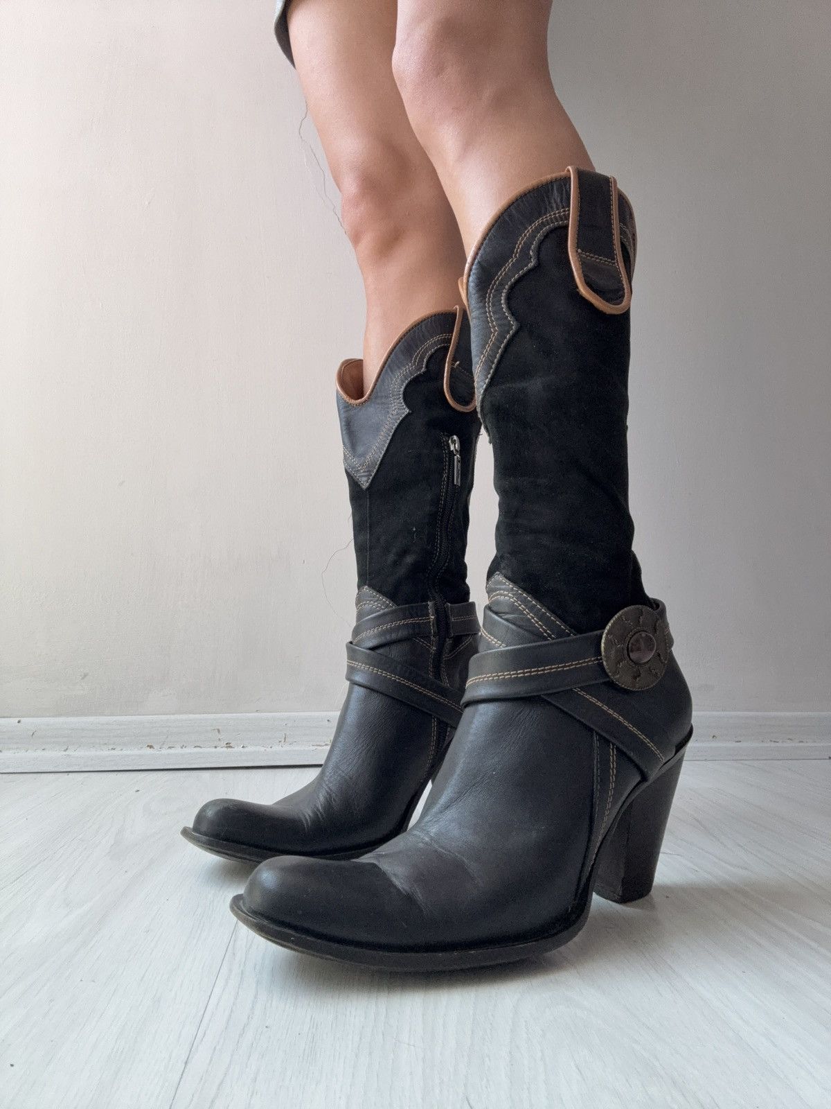 Vintage Y2k leather boots Size US 8 / IT 38 - 5 Thumbnail