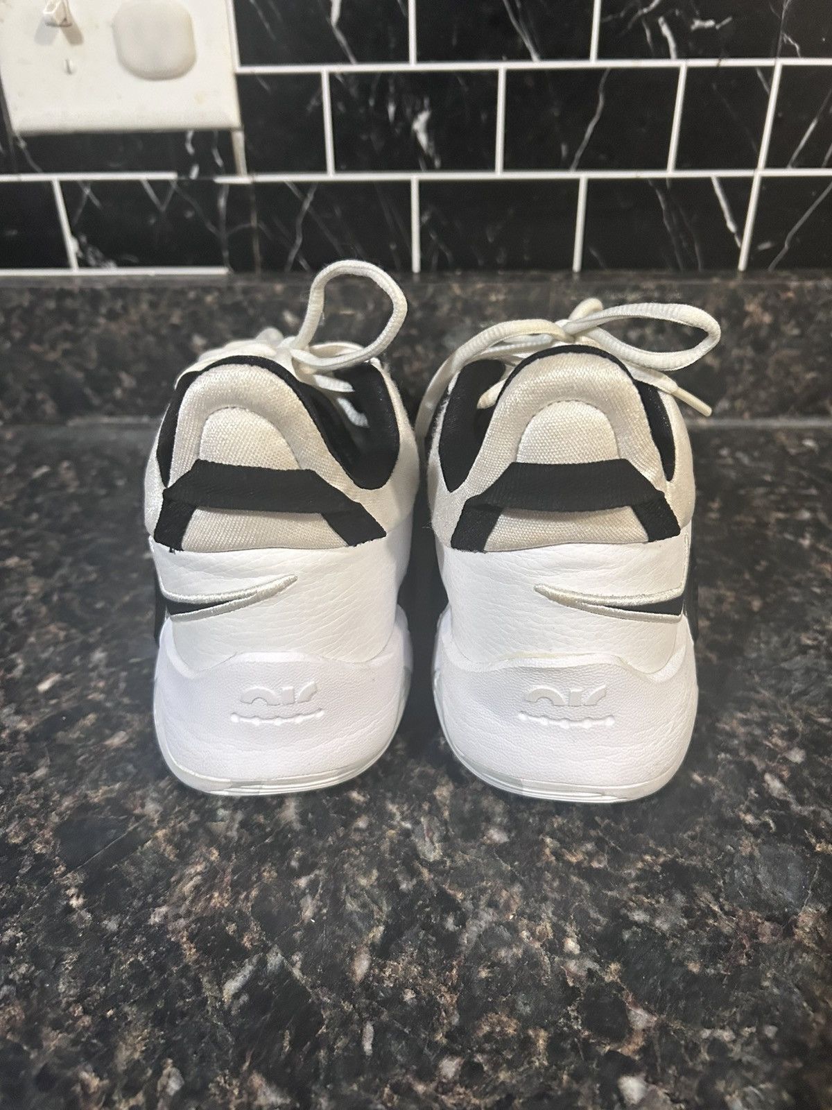 Nike Nike PG 3 TB White Black Size US 9 / EU 42 - 5 Thumbnail