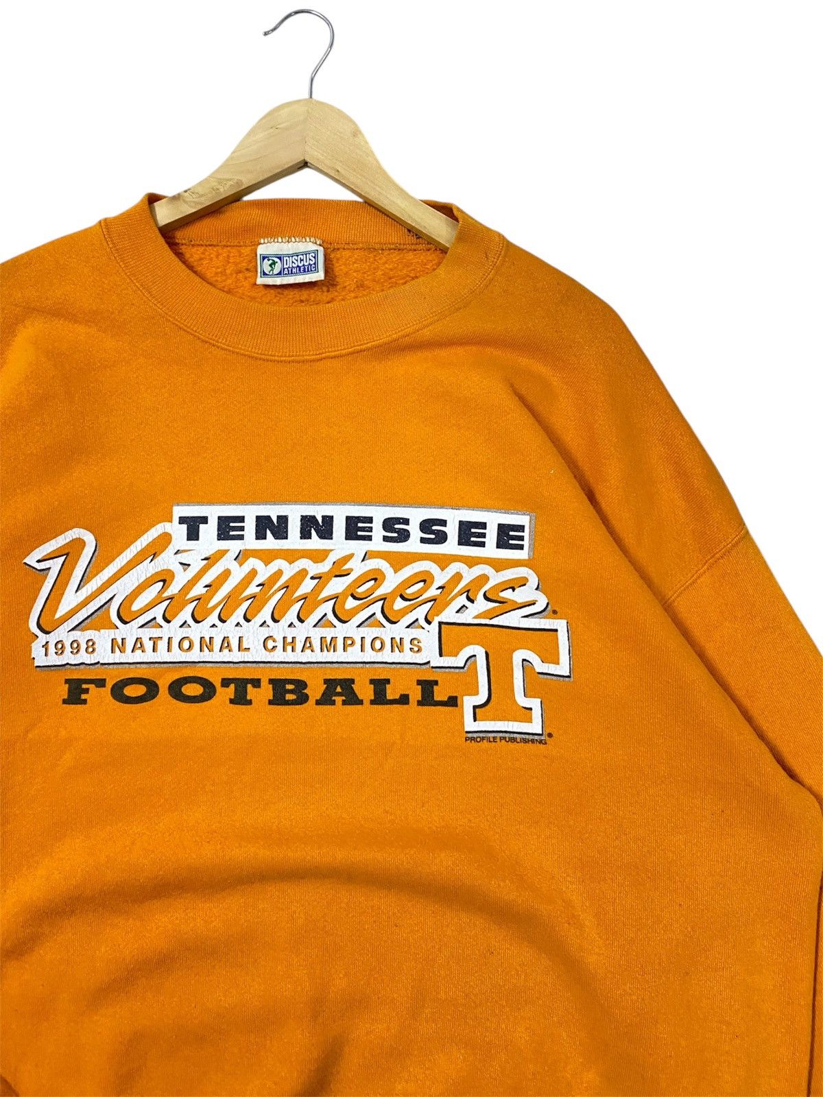 Vintage Vintage 90s Tennesse Volunteers Football Big Logo Sweatshirt Size US XL / EU 56 / 4 - 2 Thumbnail