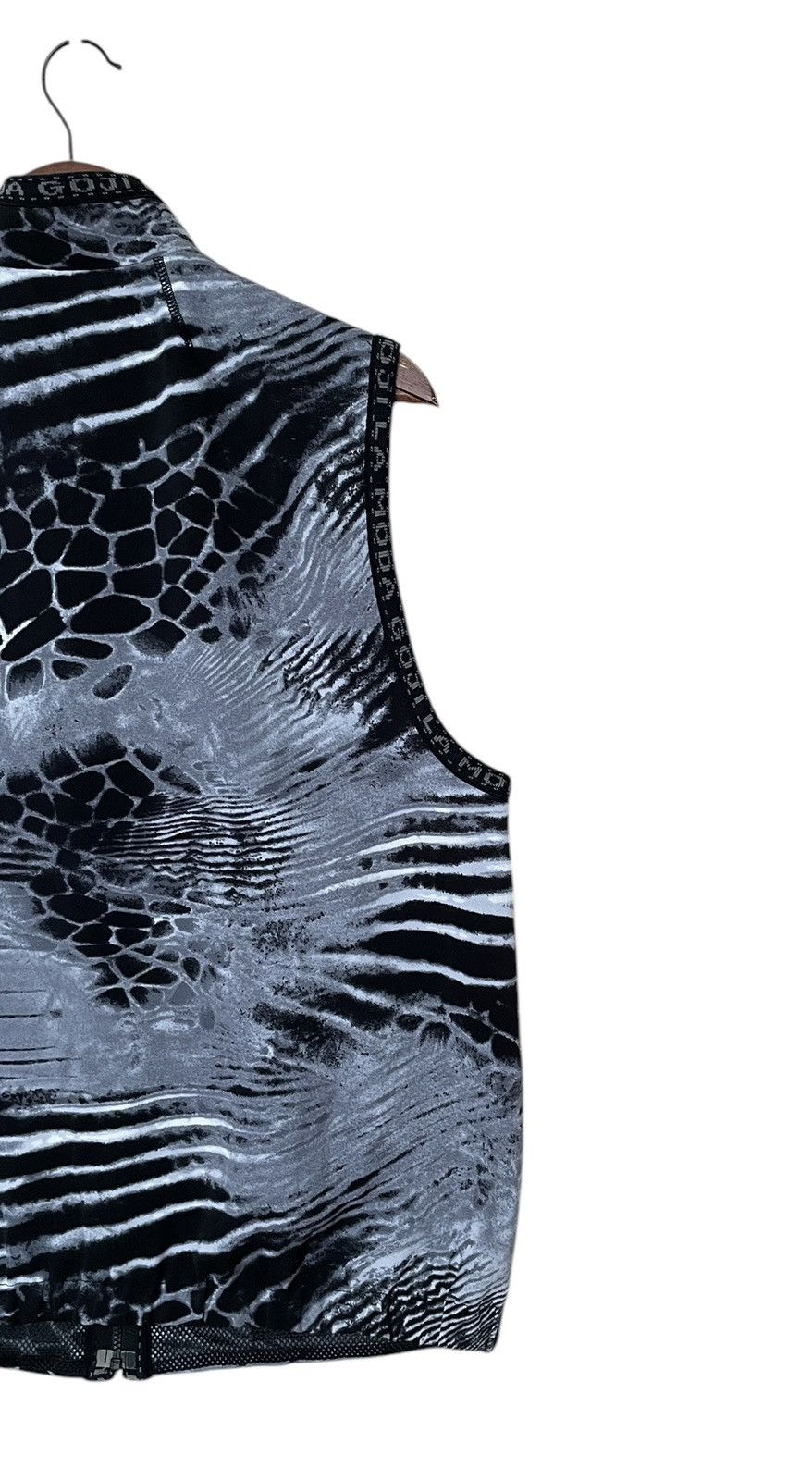 Arts & Science × Japanese Brand × Vintage Vintage Japanese Brand La Moda Goji Art Vest 1990s Size US M / EU 48-50 / 2 - 8 Thumbnail