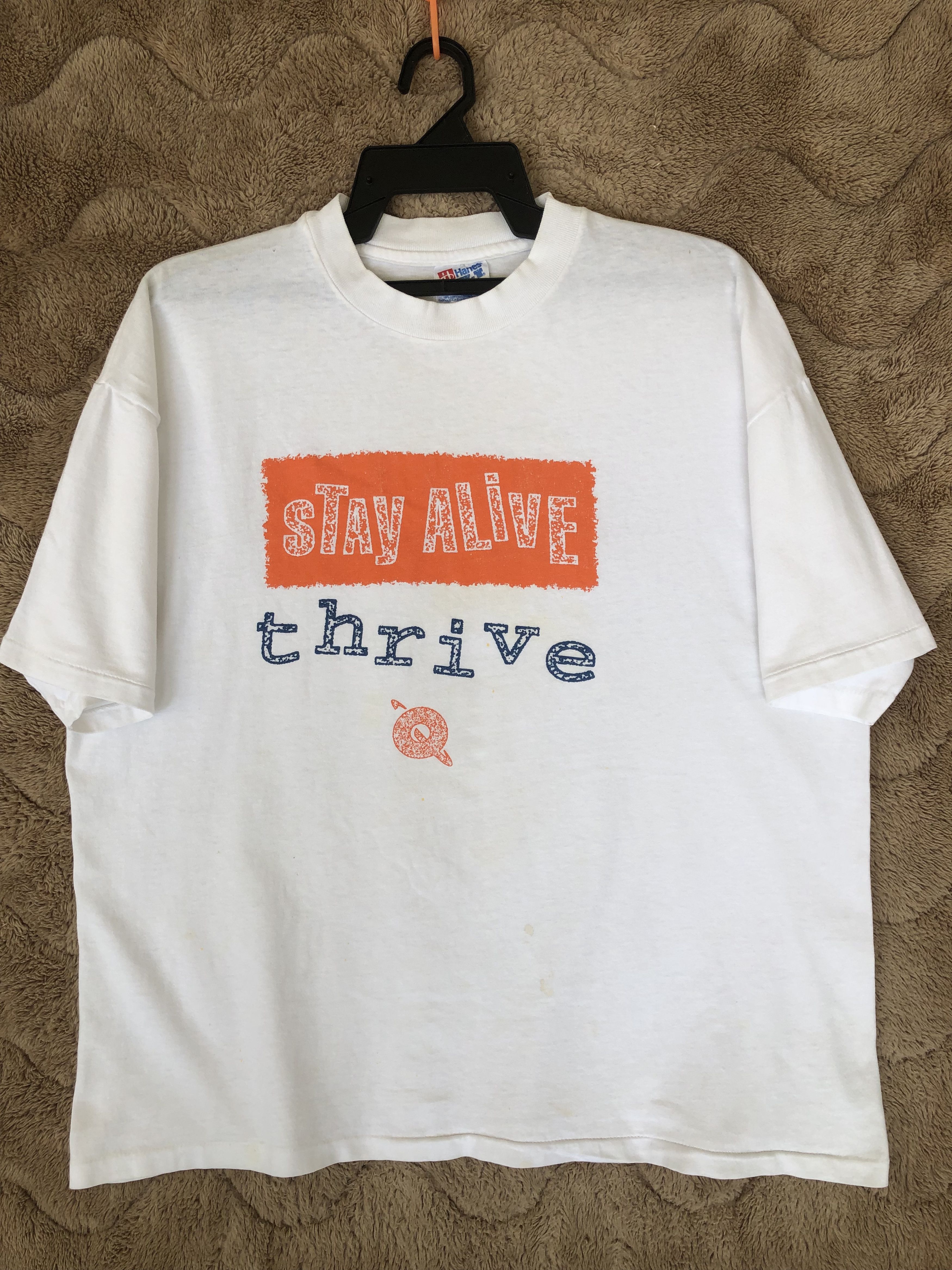 Vintage Vintage 90s thrive game Stay Alive Very Rare Tee Size US L / EU 52-54 / 3 - 2 Thumbnail