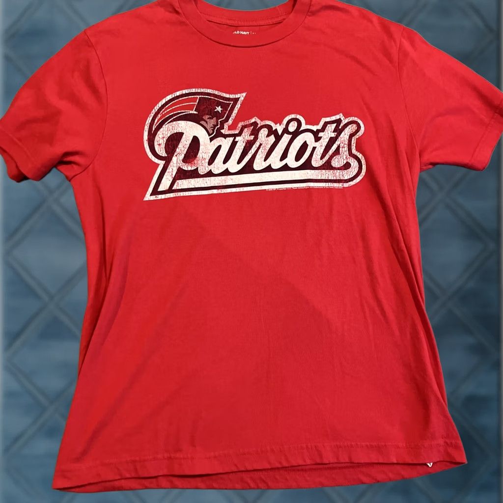 Old Navy Old Navy New England Patriots Red Short Sleeve Crew Neck Graphic T Shirt M Mens Sports Knit Cotton Blend Logo Regular Size US M / EU 48-50 / 2 - 1 Thumbnail