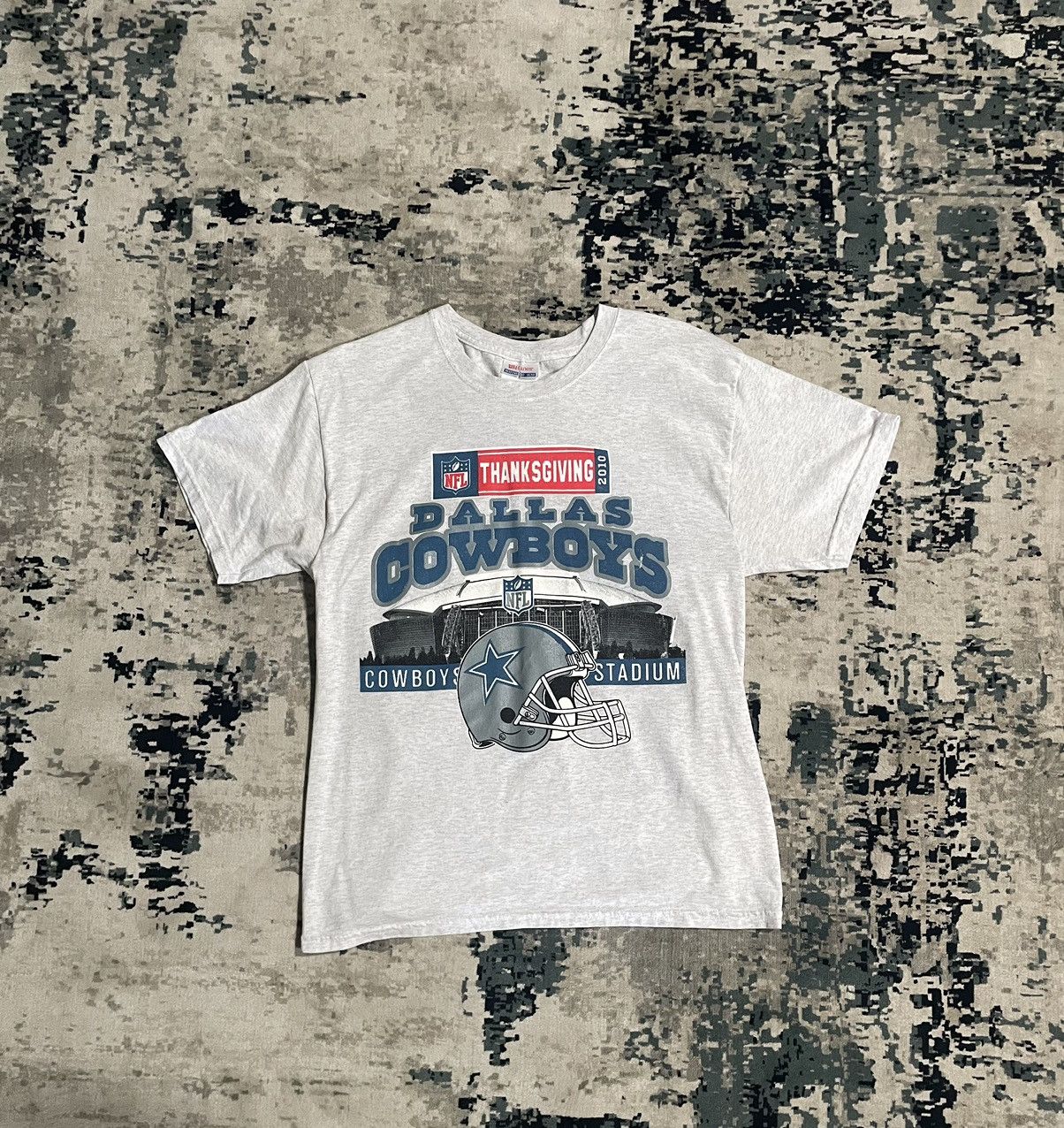 Hanes 2010 Dallas Cowboys Thanksgiving Game Shirt Size US M / EU 48-50 / 2 - 1 Thumbnail