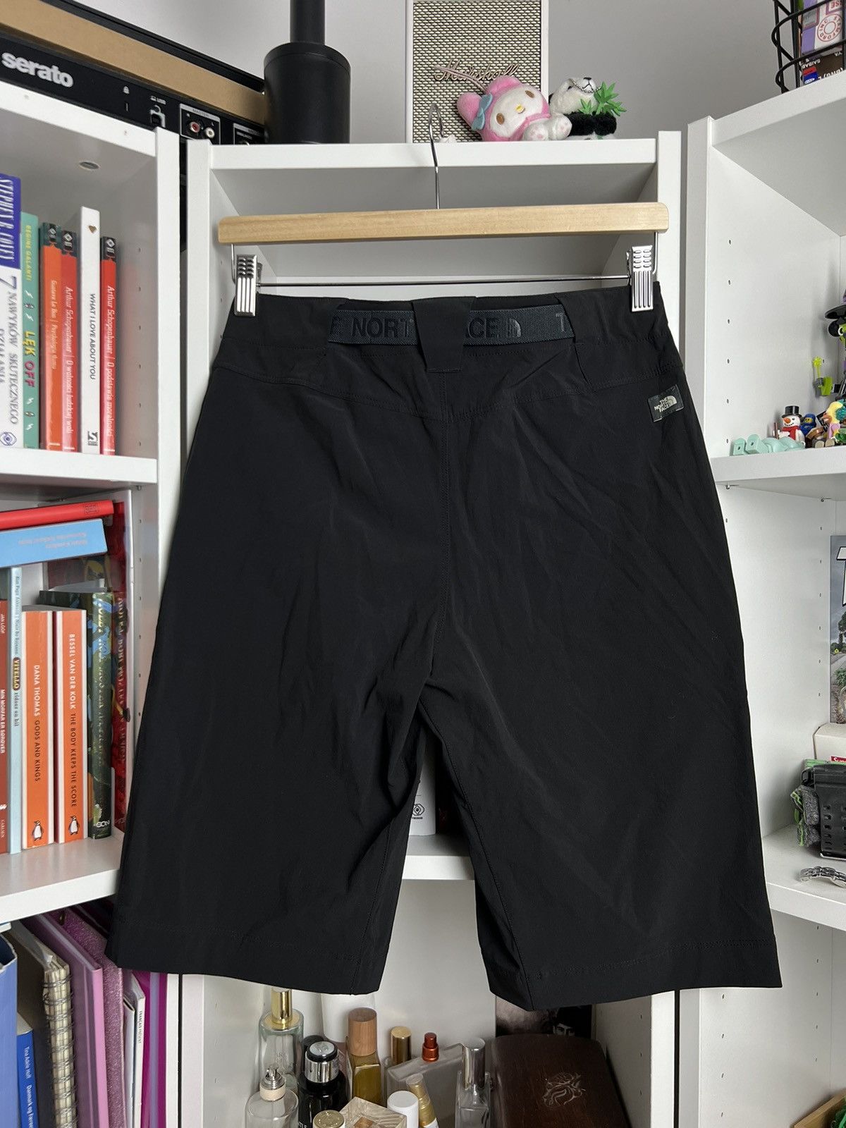 The North Face The North Face technical cargo shorts 28 gorpcore outdoor Size US 28 / EU 44 - 2 Thumbnail