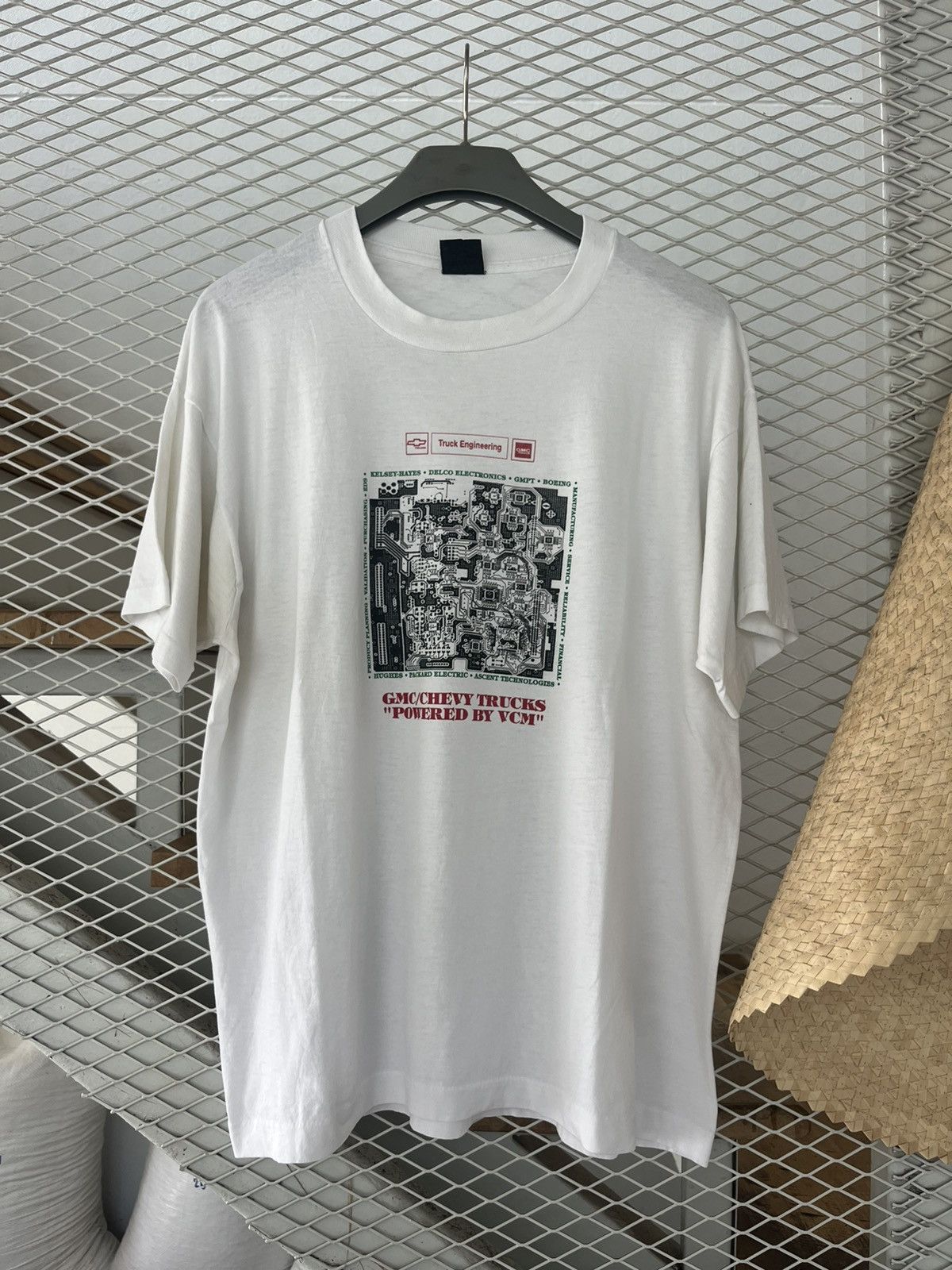 Chevrolet × Vintage Vintage CHEVROLET GMC/CHEVY TRUCKS Technology System 90’s Size US XL / EU 56 / 4 - 2 Thumbnail