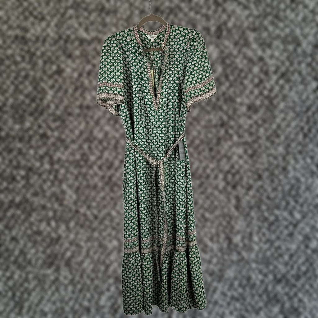 max studio green dress | Dresses | Max Studio Sleeveless Pleated Bodice Maxi Size Small 54 1/2 length Slips on over head Stand collar Short sleeves with elastic cuffs Smocked waist 96% polyester Max Studio London Women Large