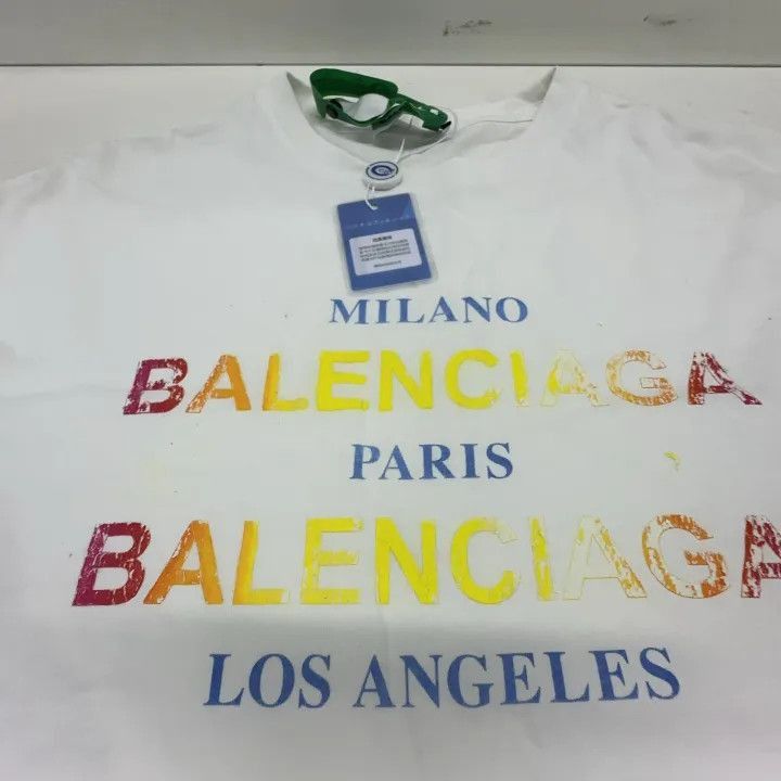 Balenciaga Balenciaga Rainbow Logo Short Sleeve T-Shirt 0079-2507 Size S / US 4 / IT 40 - 5 Thumbnail
