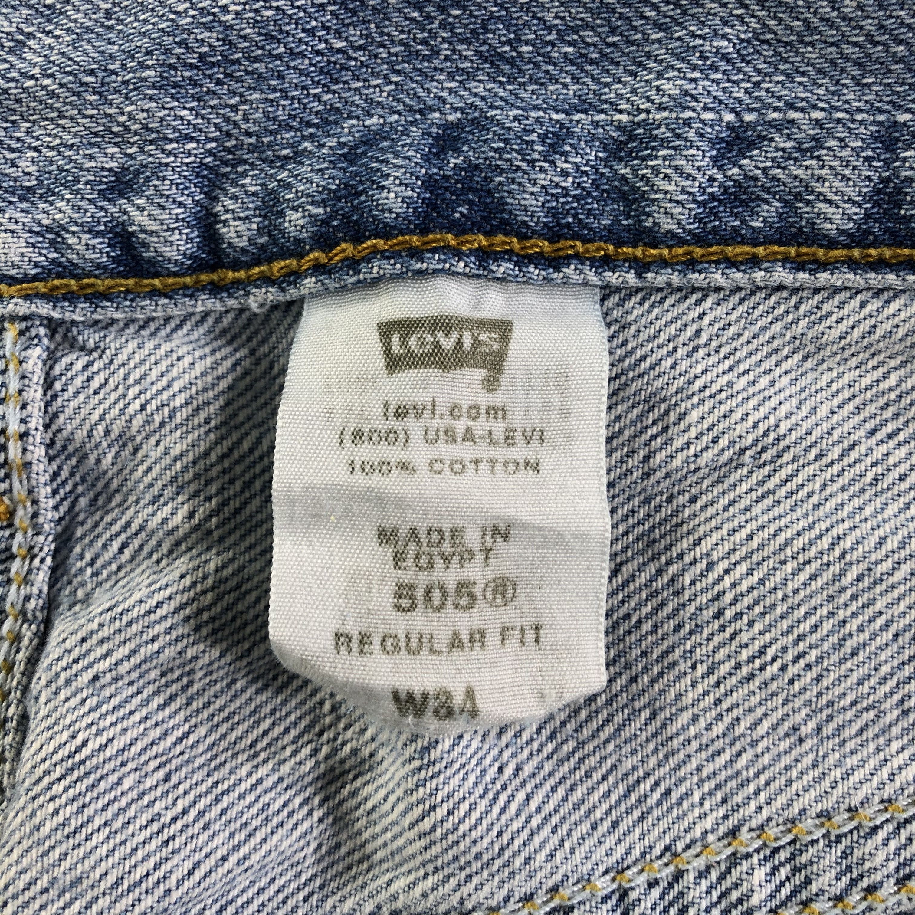Levi's × Vintage Vintage 90s Light Wash Levis 505 Jeans-J4099 Size US 32 / EU 48 - 7 Thumbnail