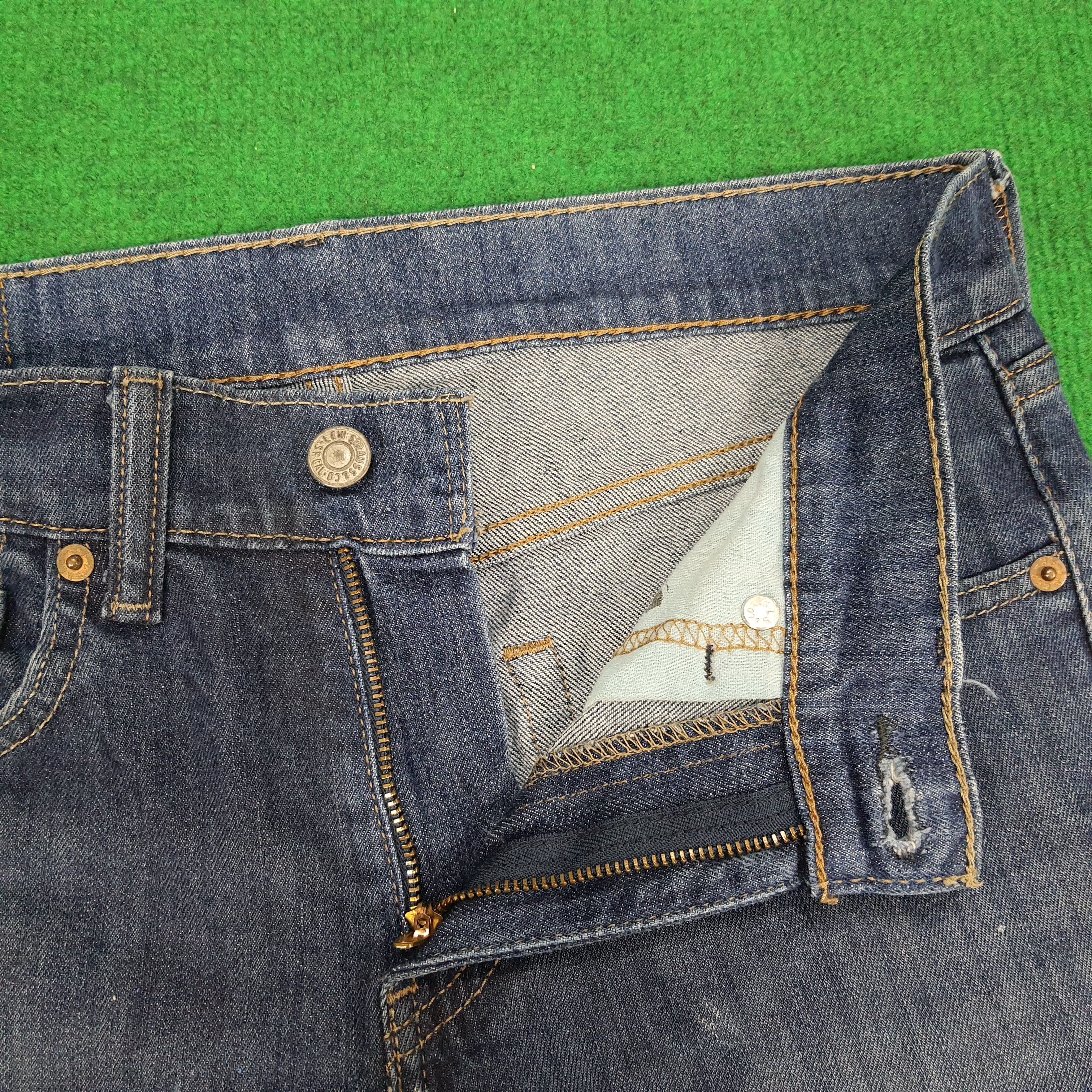 Levi's × Vintage Vintage Levi's 510 Distressed Art American Brand Jean Size US 29 - 7 Thumbnail