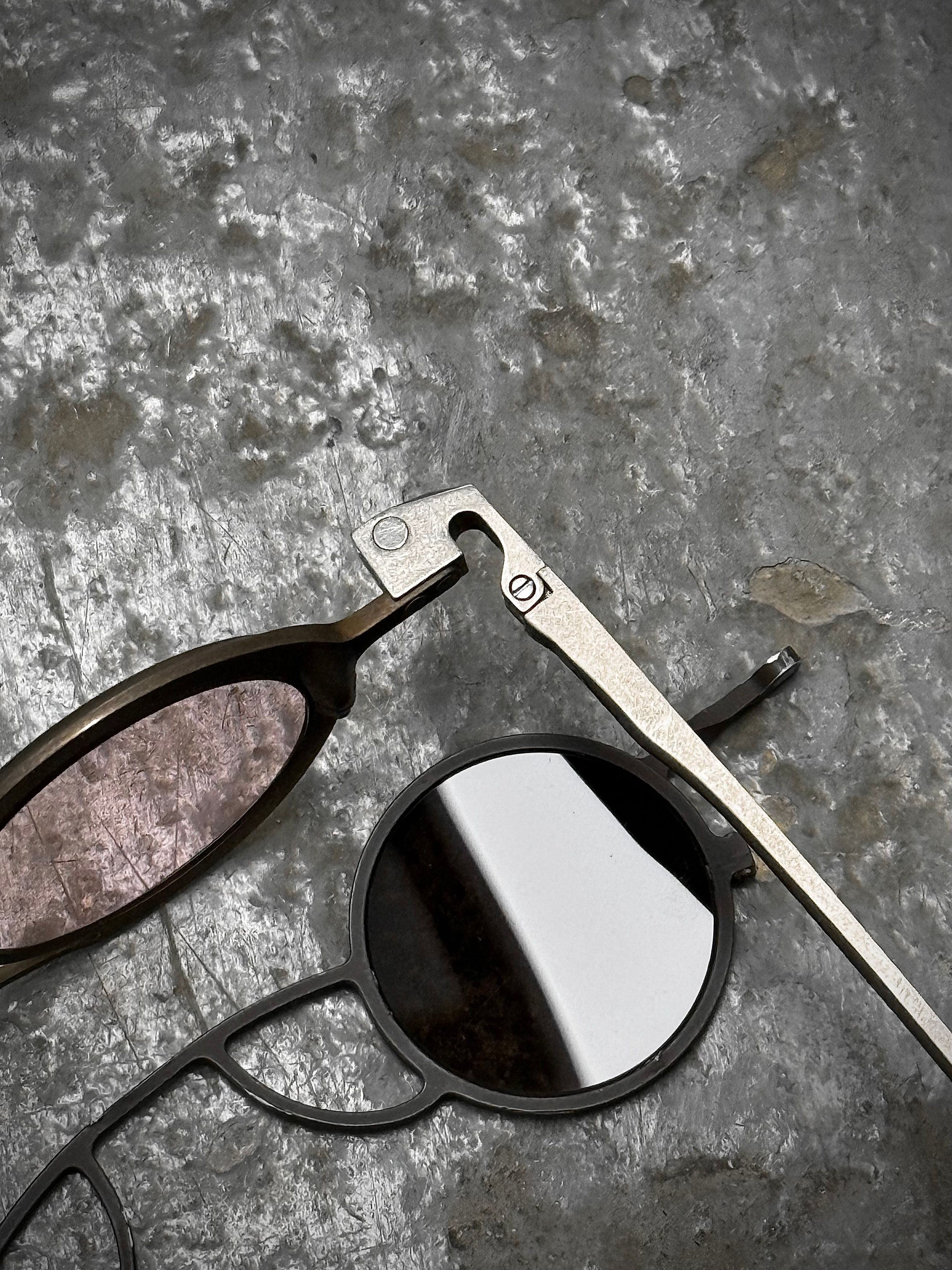 Rigards RIGARDS Titanium Clip-on Sunglasses Rose/Grey Size ONE SIZE - 8 Thumbnail