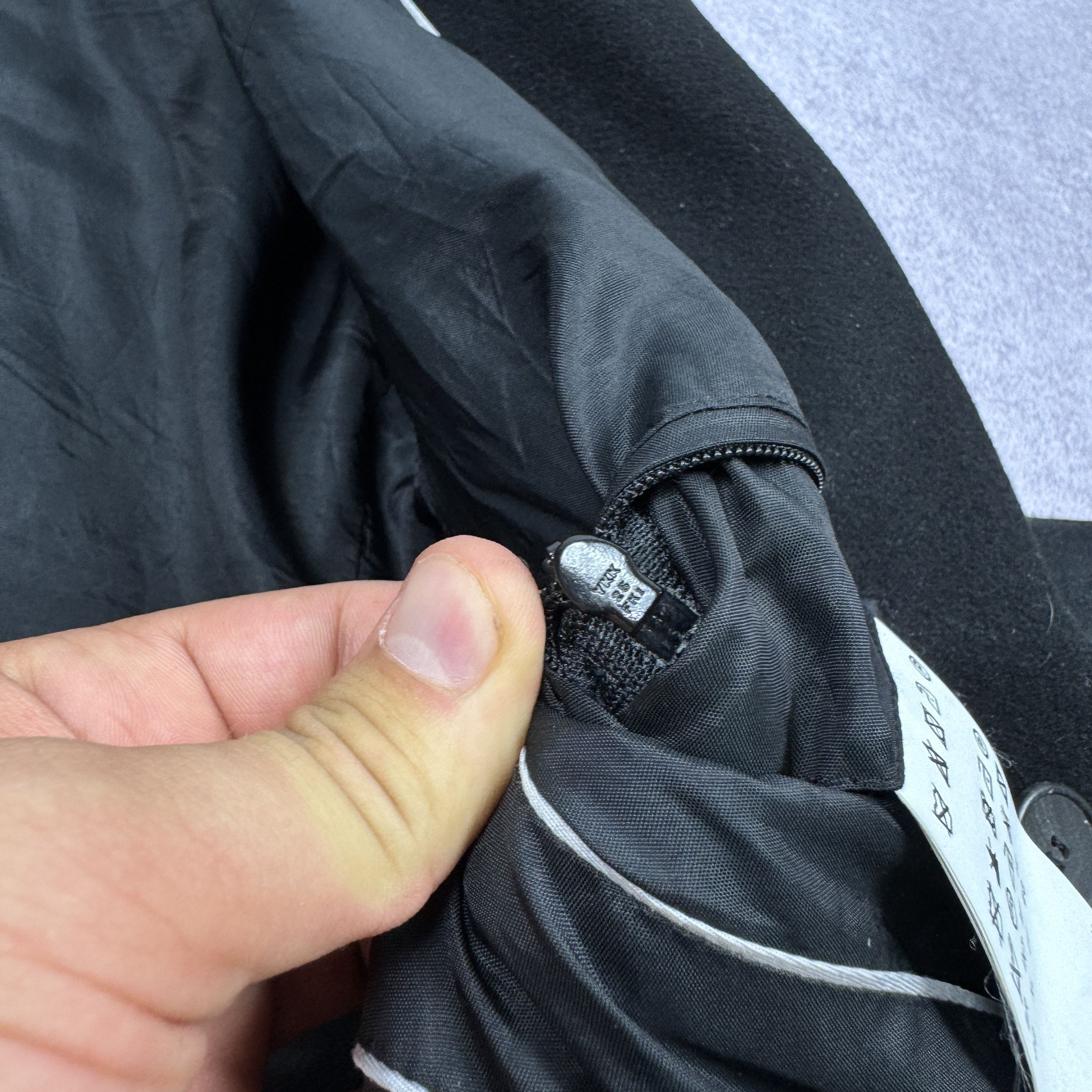 Hugo Boss Men`s HUGO BOSS BUNAR DOUBLE BREASTED WOOL PEA COAT SIZE XL Size US XL / EU 56 / 4 - 12 Thumbnail