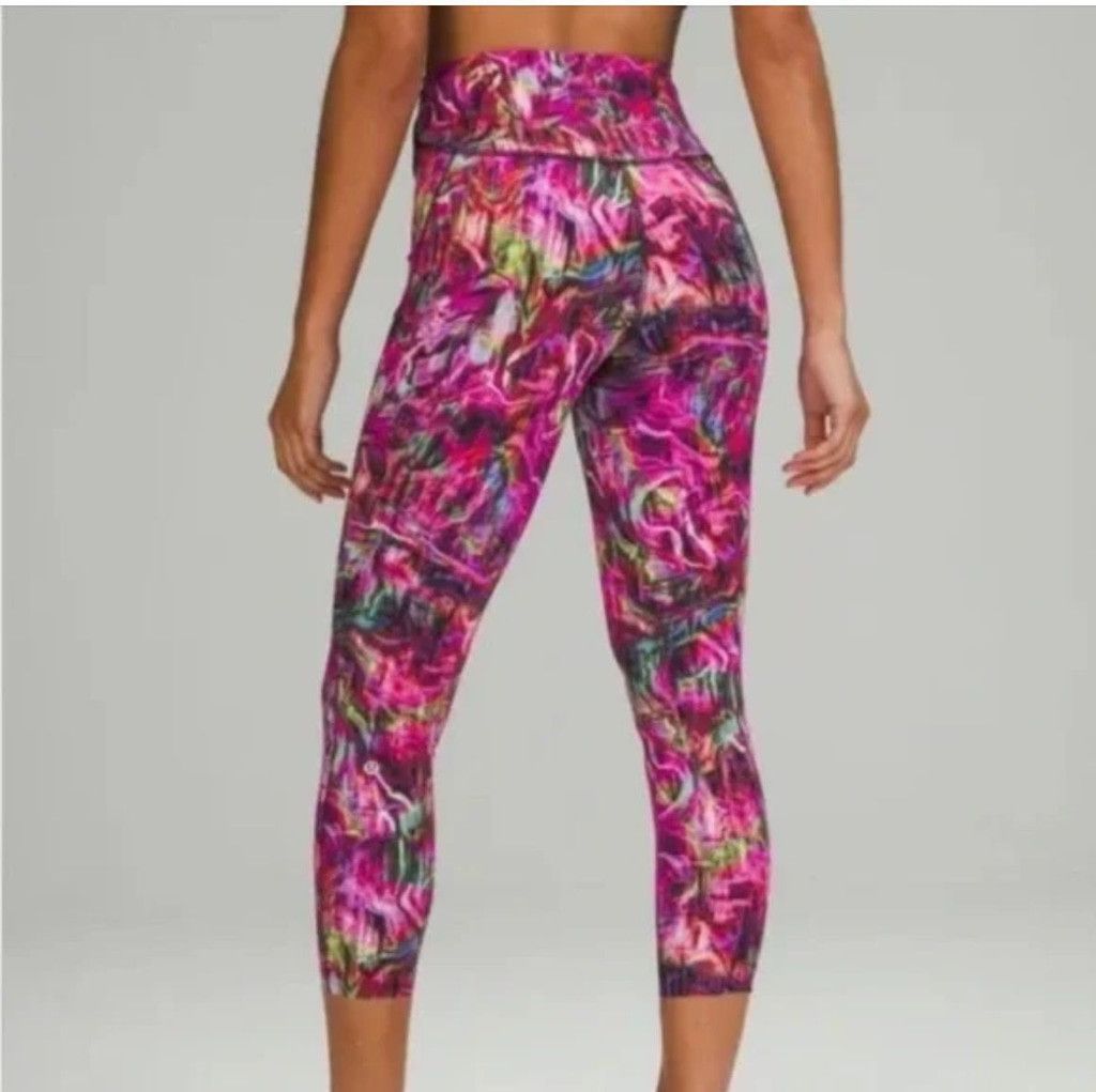 Lululemon Lululemon Base Pace High-Rise hyper flow pink Size 18 Size 40" / US 18 - 1 Thumbnail