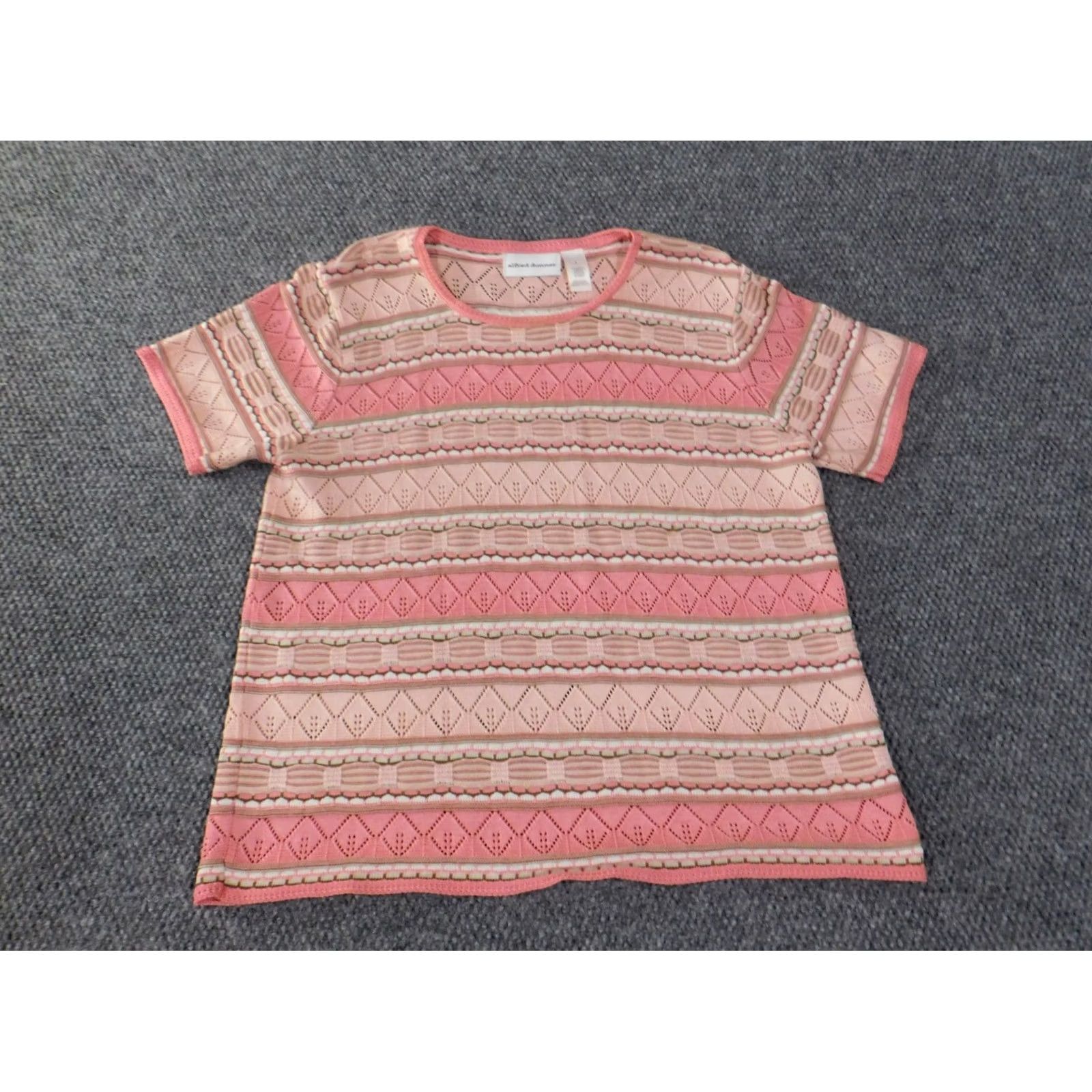 Vintage Alfred Dunner Sweater Pink Raglan Short Sleeve Round Neck Pullover Knit Acrylic Rayon Casual Large L Women Regular Modern Knit Striped Stretch Size L / US 10 / IT 46 - 4 Thumbnail