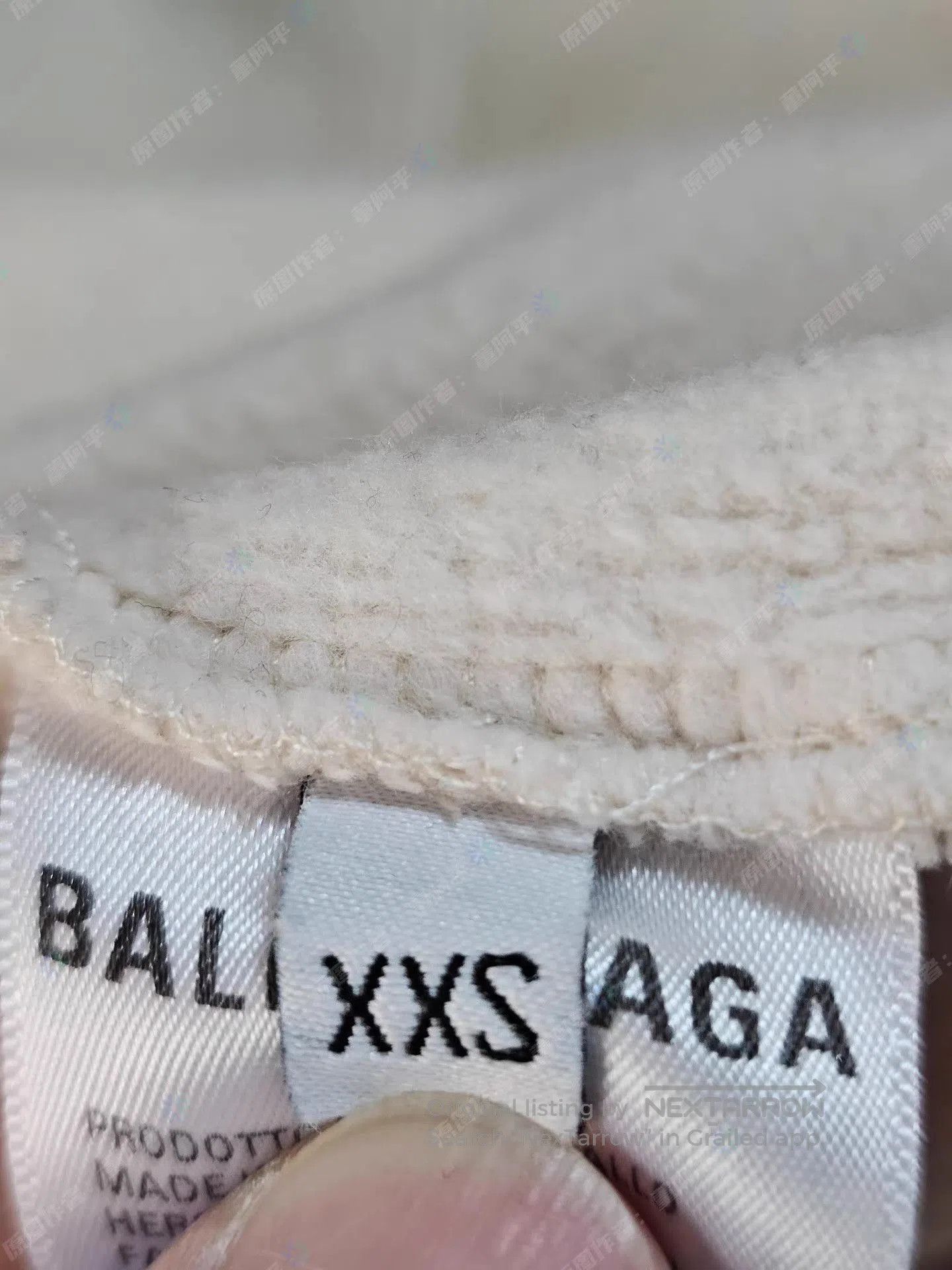 Balenciaga Beige Hoodie with Front Pocket . Size US XXS / EU 40 - 7 Thumbnail