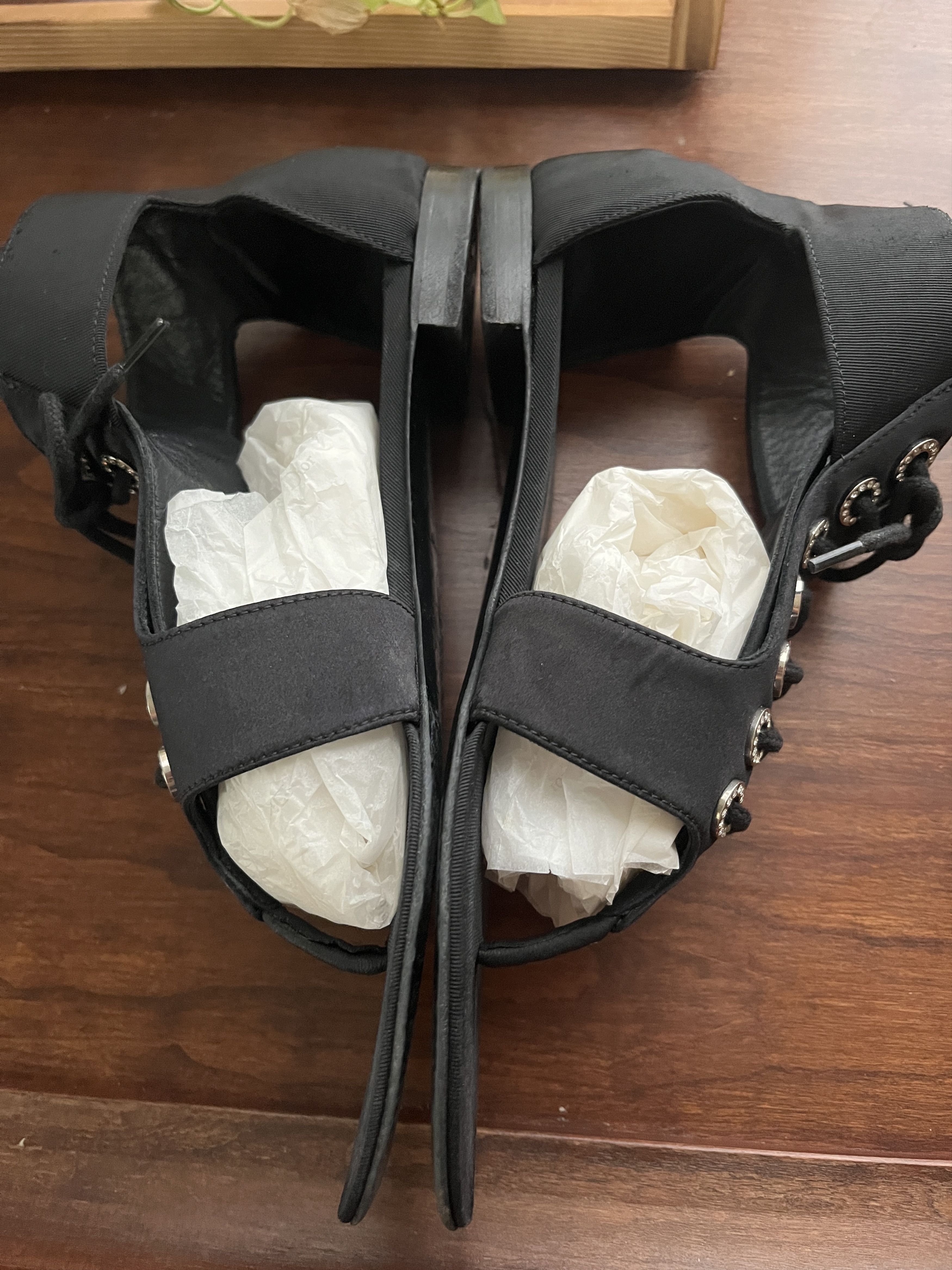 Chanel Chanel black renaissance sandals size 36.5 Size US 6.5 / IT 36.5 - 4 Thumbnail