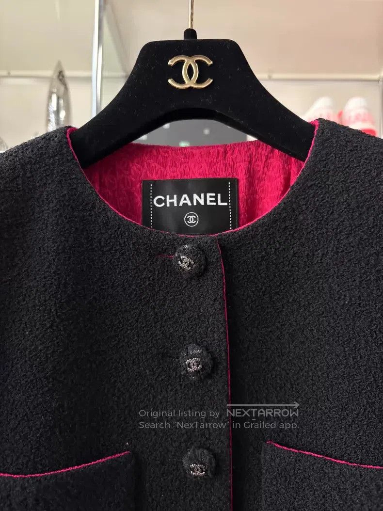 Chanel Chanel 21C black rose red double C diamond buckle tweed sh Size XXS / US 00 / IT 34 - 2 Thumbnail