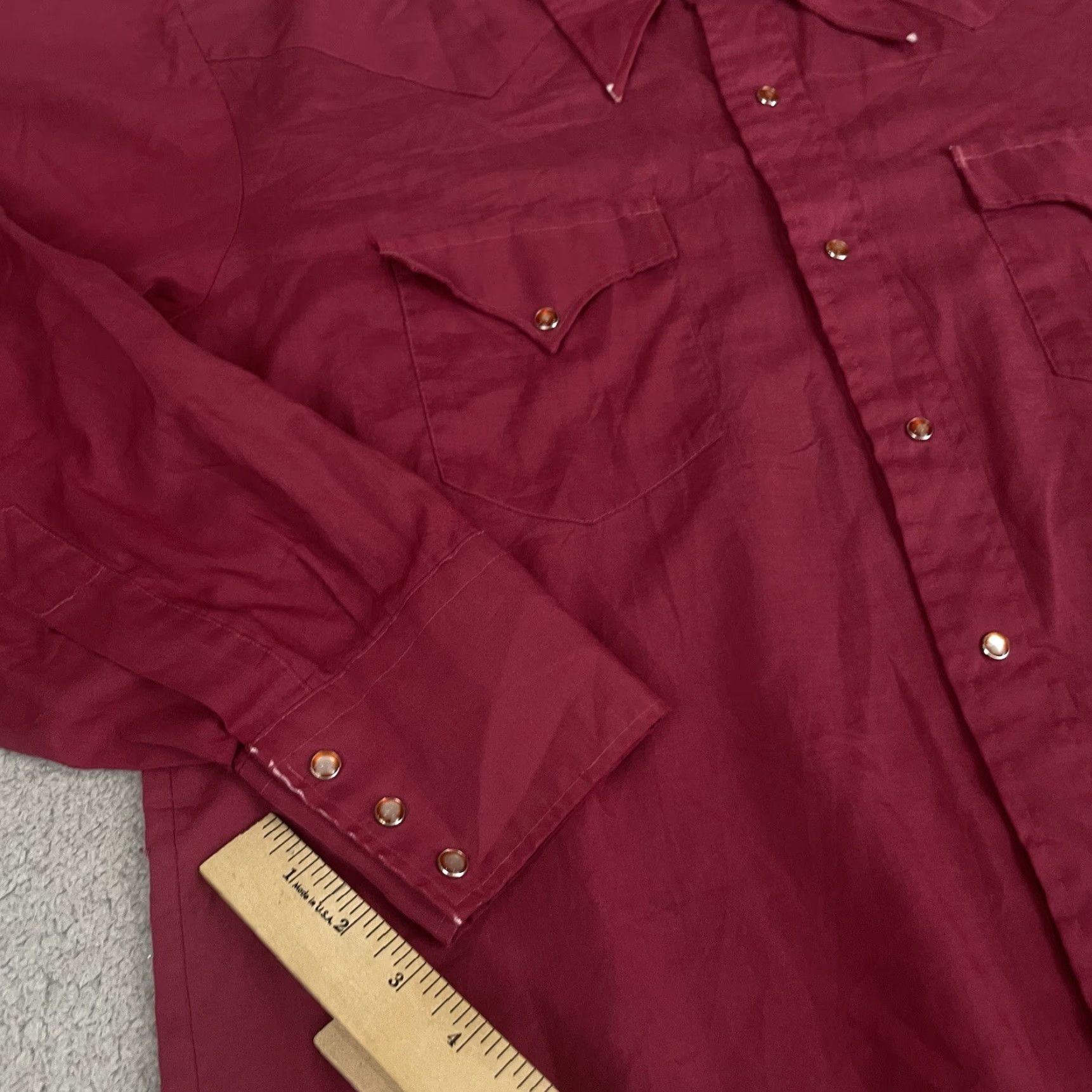Vintage VINTAGE Western Pearl Snap Shirt Red 60s 70s Cotton Polyester Blend Long Sleeve Cowboy Rodeo Ranch Mens XL snap collar pockets Size US XL / EU 56 / 4 - 5 Thumbnail