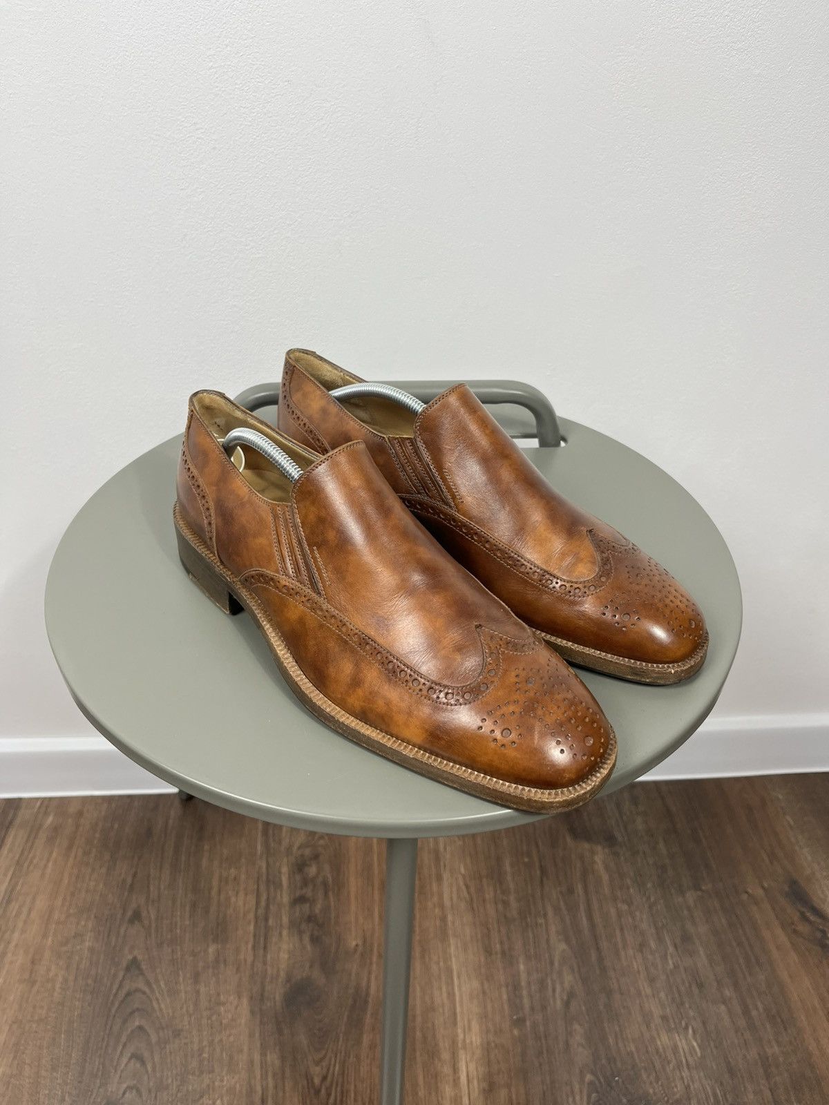 Gravati Gravati Brown Leather Brogue Slip On Dress Shoes US 7 EU 40 Size US 7 / EU 40 - 1 Thumbnail