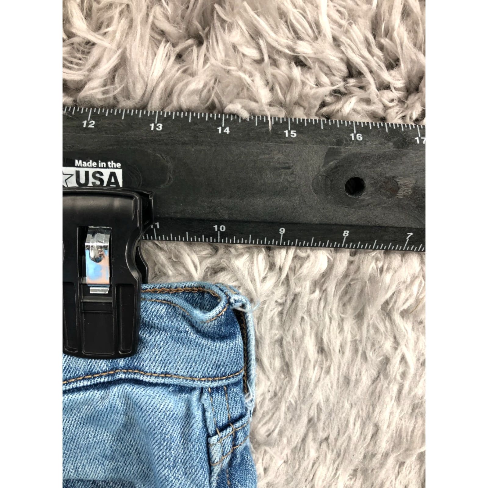 Lucky Brand Lucky Brand Jeans Women's 2 Straight Crop Denim Medium Wash Blue 26 waist 26 Inseam Regular Rise 8.5-10.5 Inseam Belt Loops 5-Pocket Size 26" / US 2 / IT 38 - 2 Thumbnail