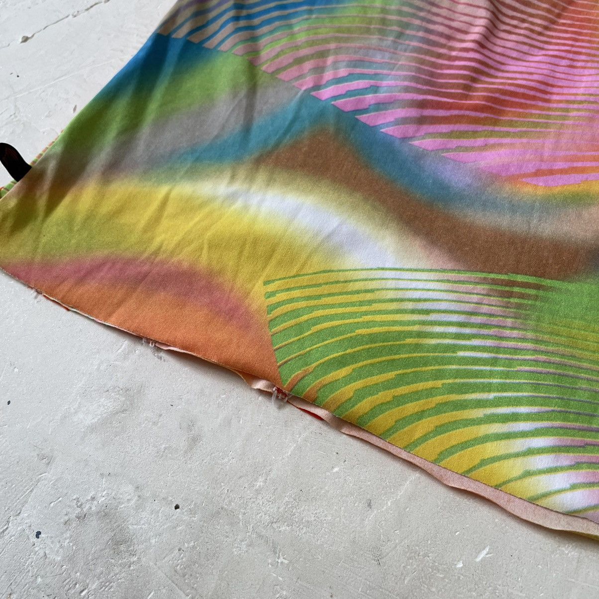 Versace Versace Y2K Retro Diagonal Stripes Tank Top Size XL Size XL / US 12-14 / IT 48-50 - 6 Thumbnail