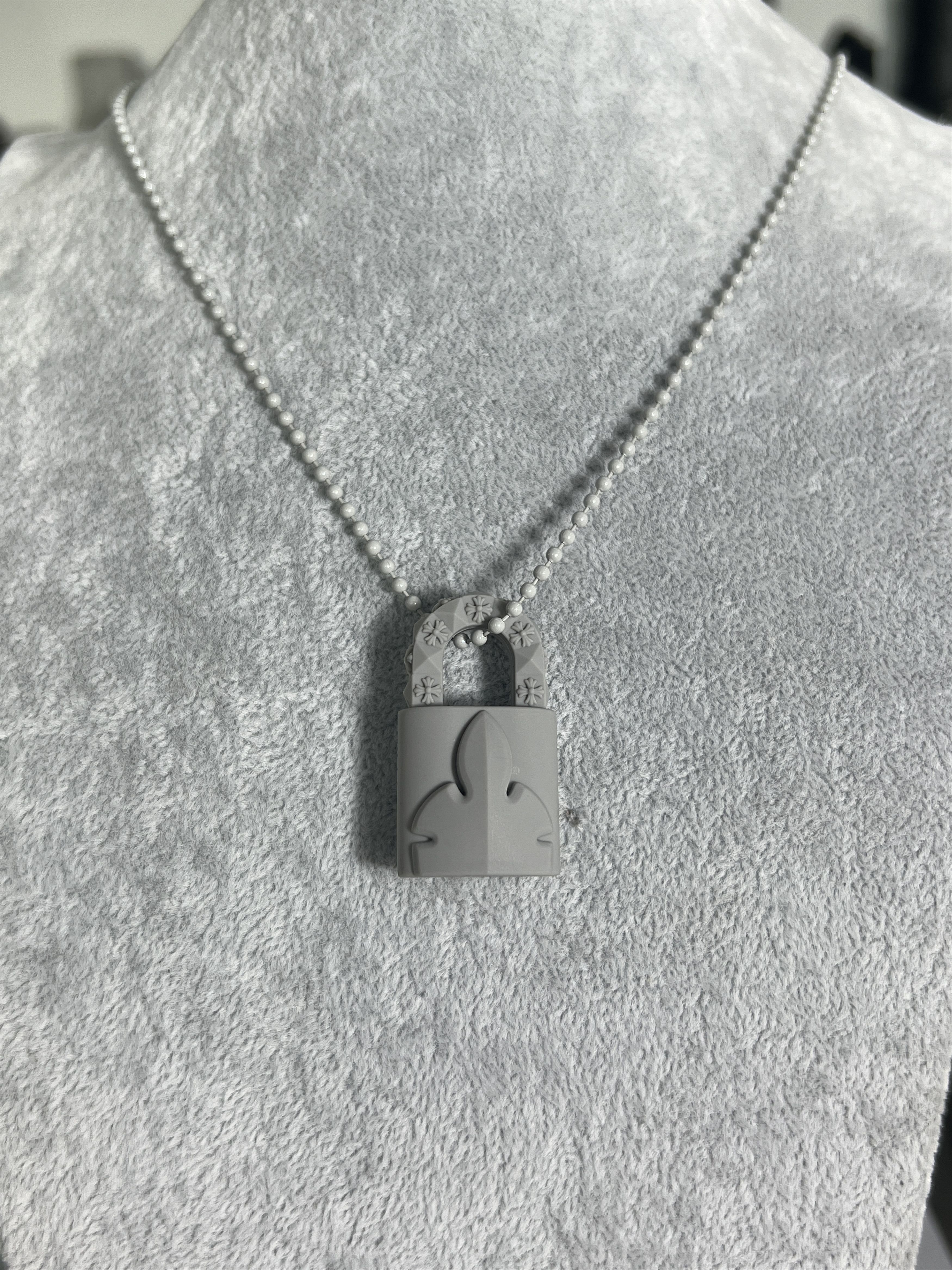 Chrome Hearts Chrome Hearts Gray Padlock Pendant Necklace 2023 Size ONE SIZE - 1 Thumbnail