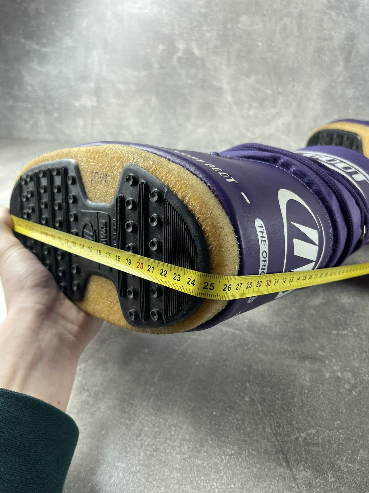 Moon Boot Moon Boot The Original Purple Nylon Snow Boots 1990s Size US 7 / IT 37 - 9 Thumbnail